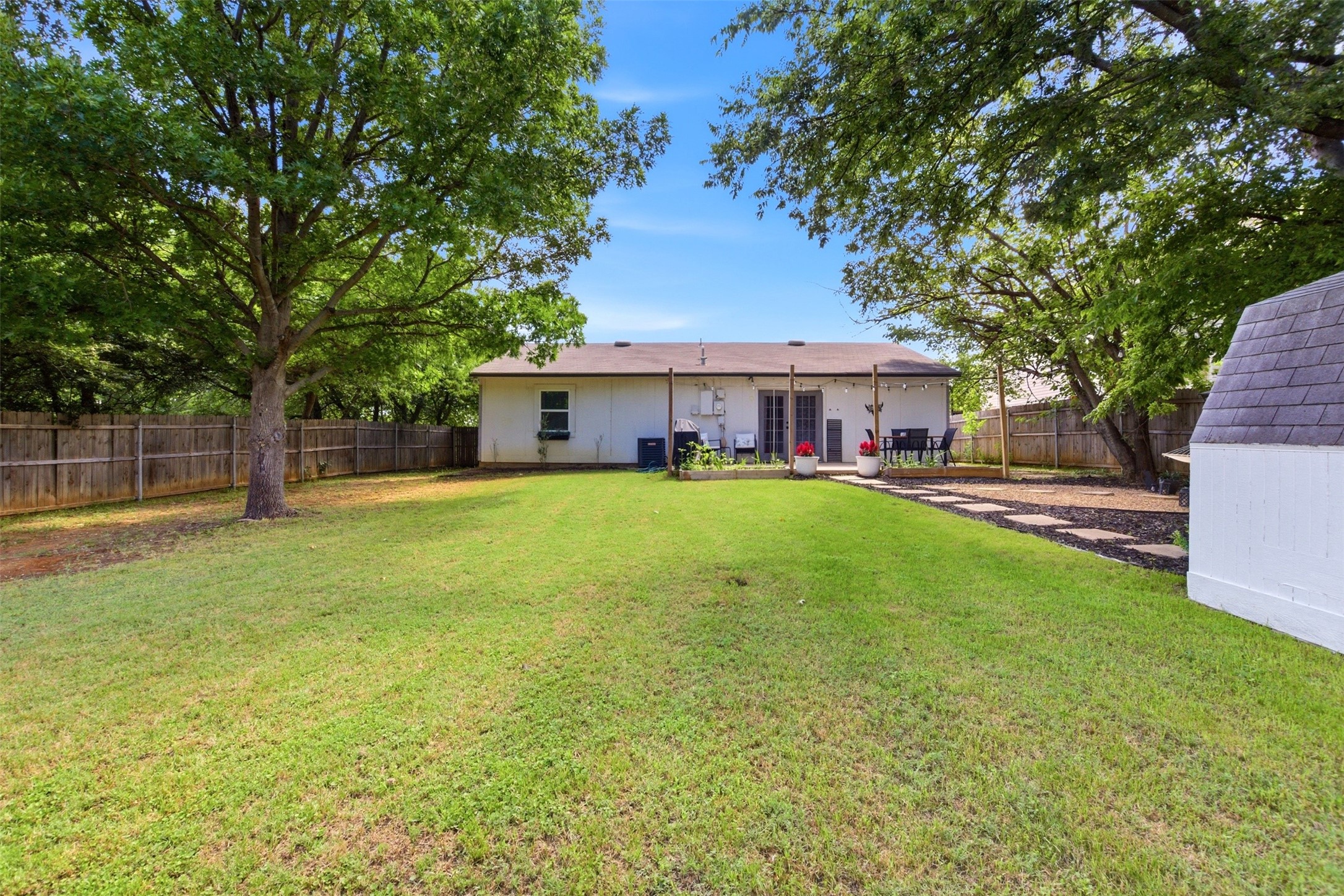 500 Elderwood Trail
