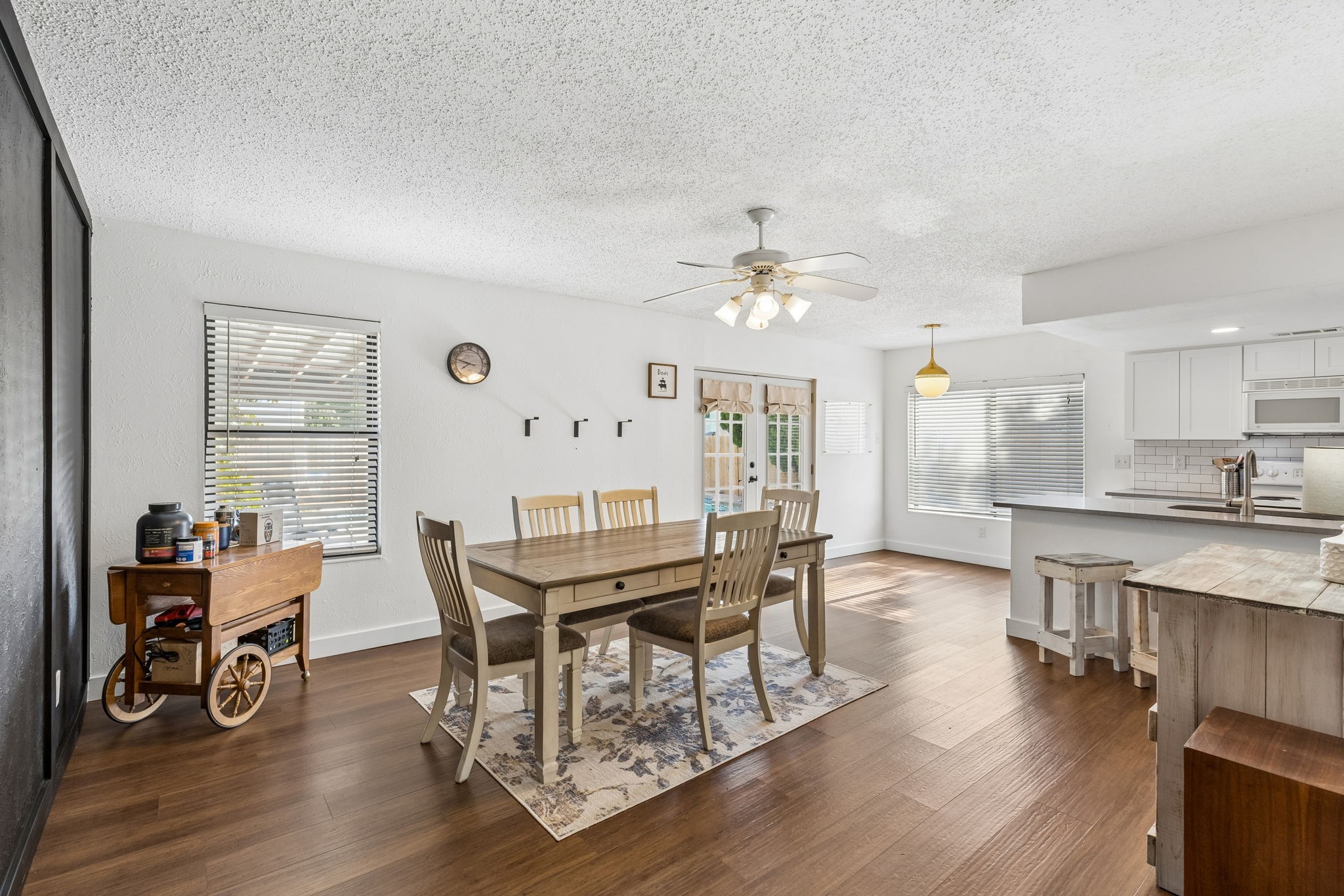 3437 Castle Rock Lane