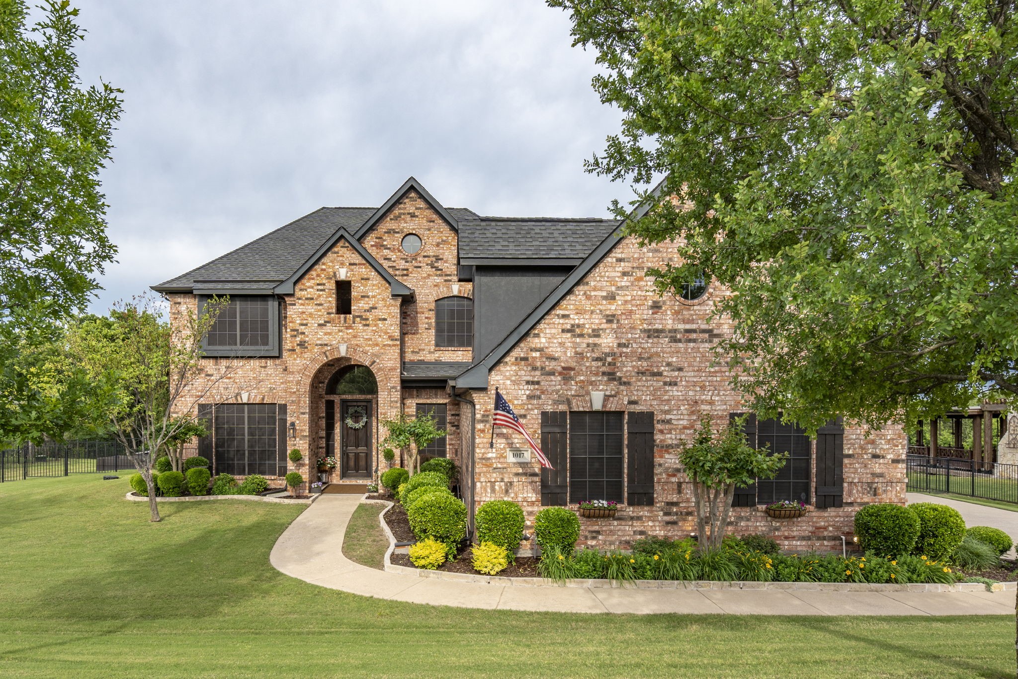 1017 Hilltop Drive