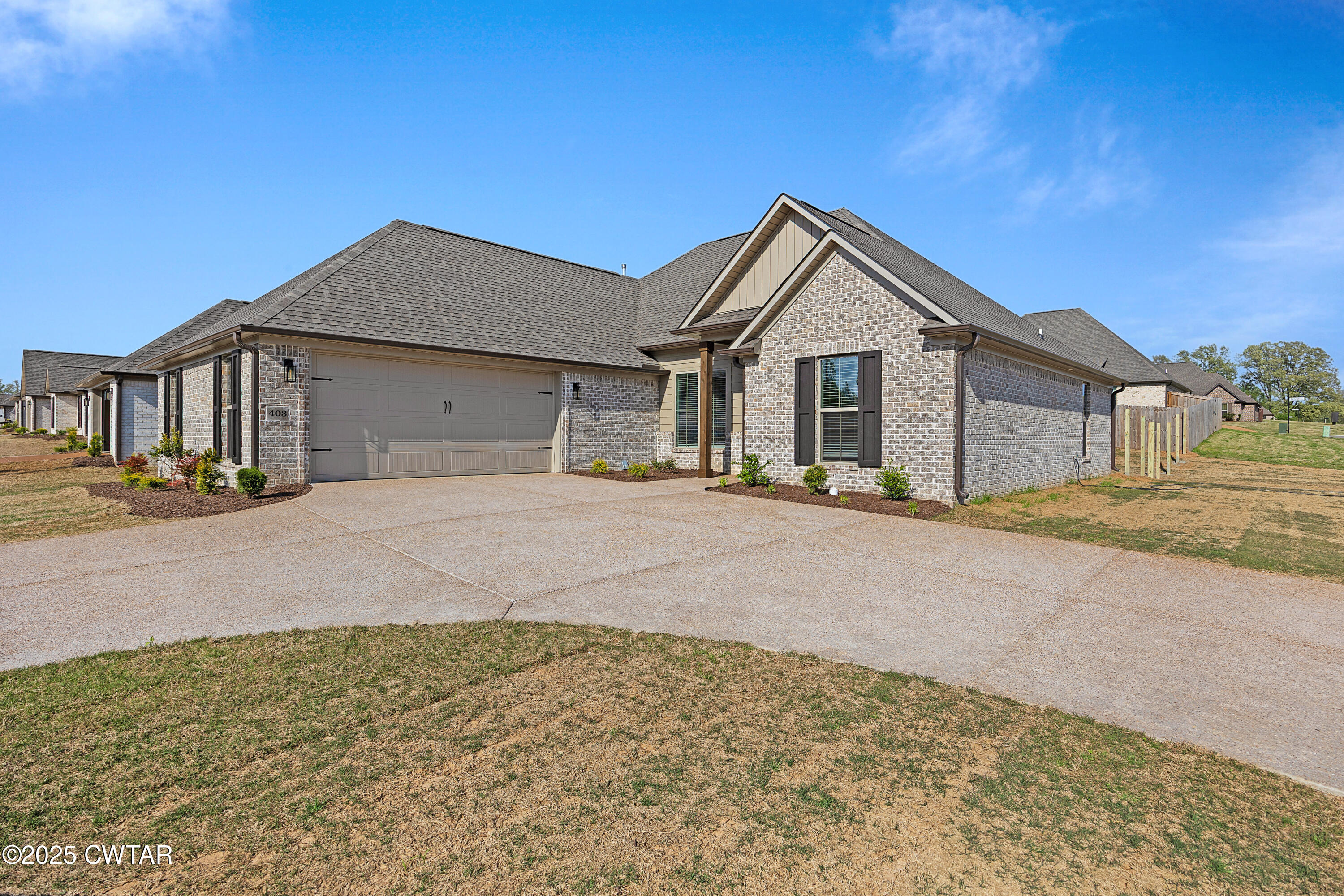 403 Fairway Boulevard