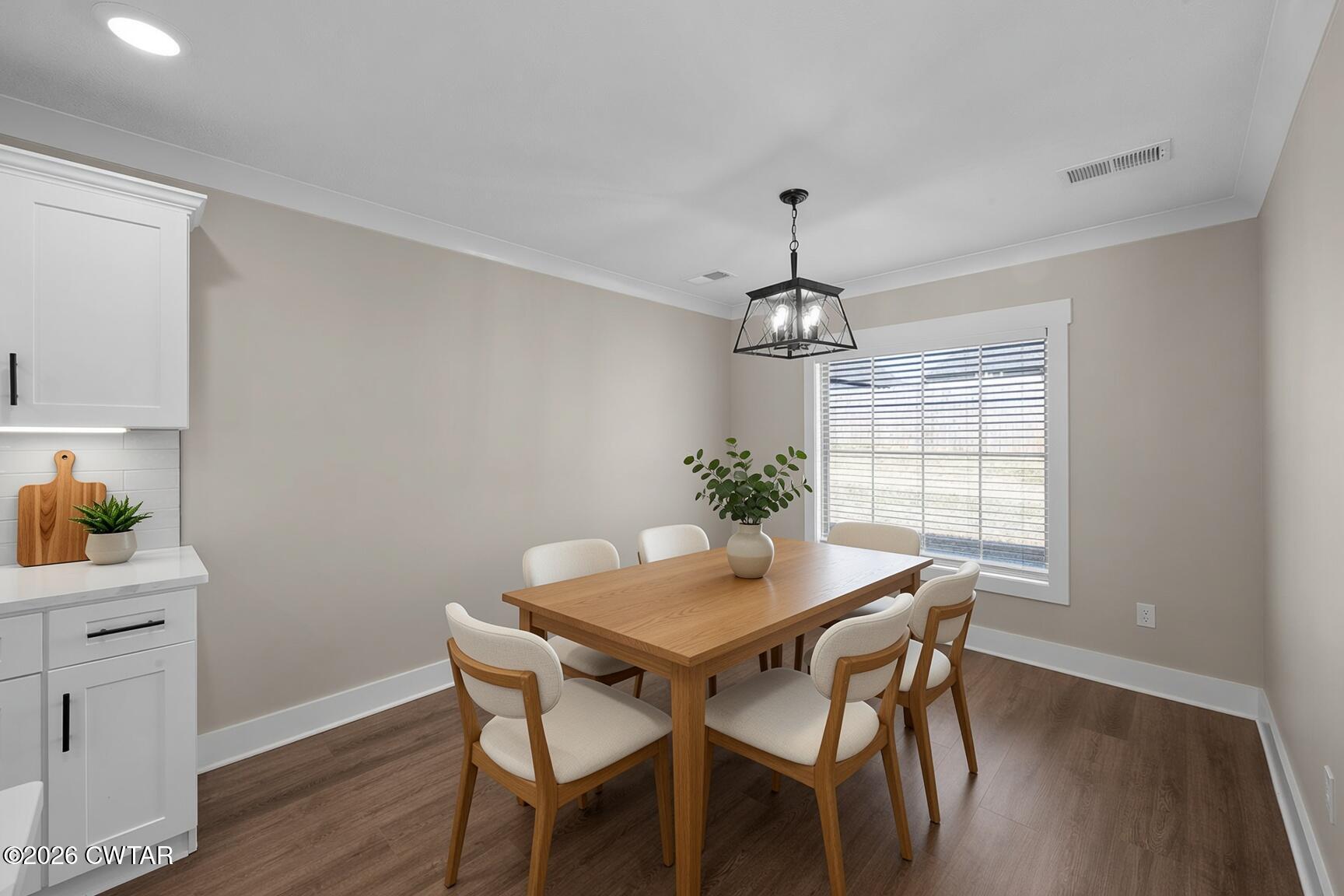 403 Fairway Boulevard