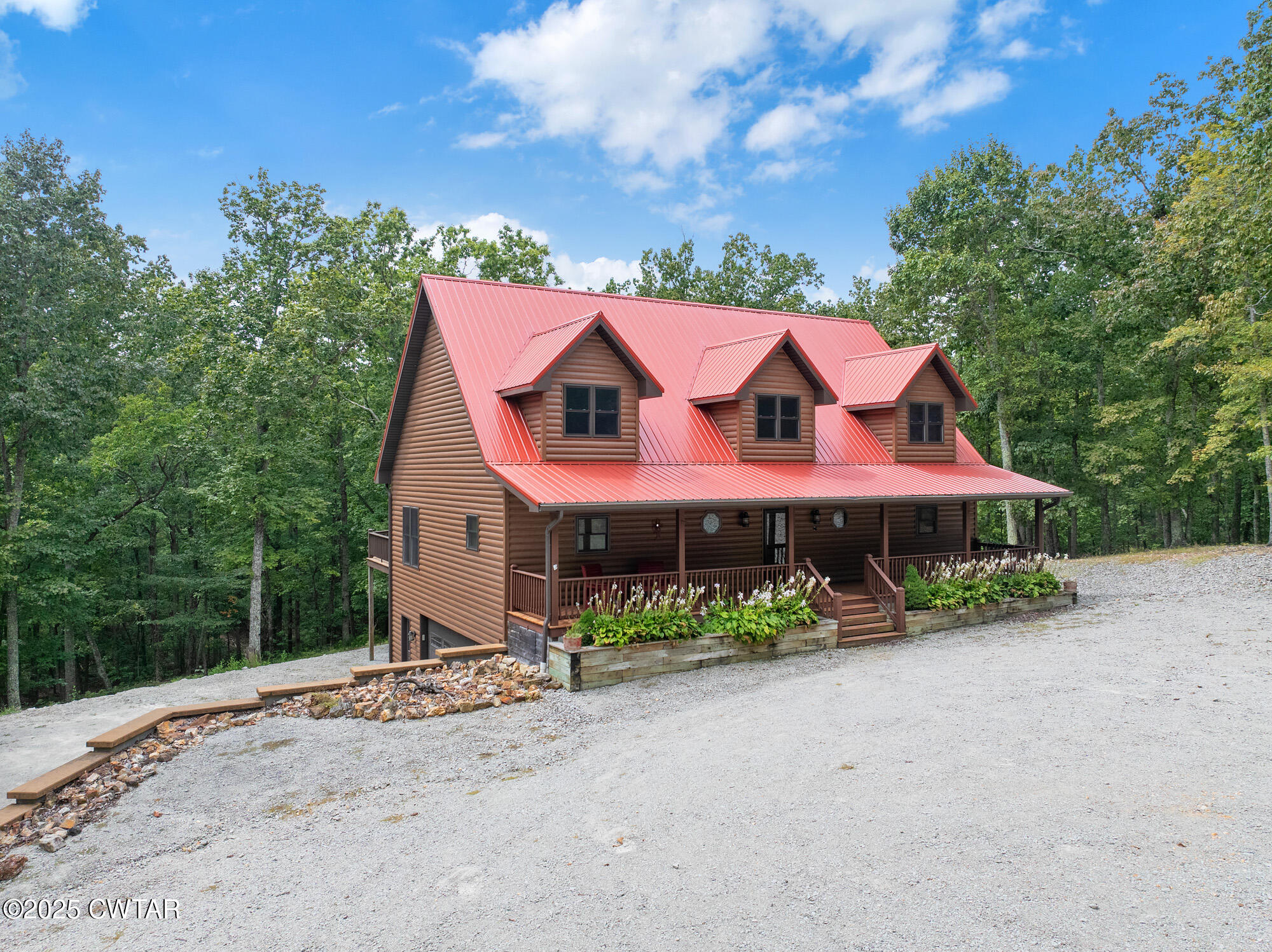 576 Ridgeway Road