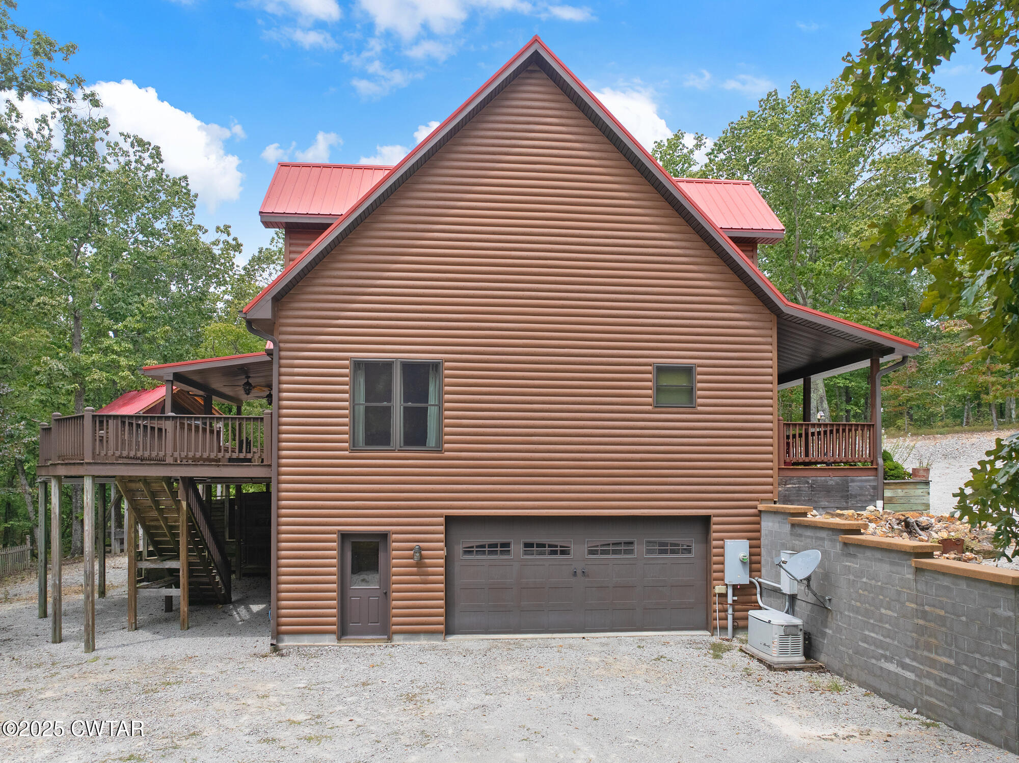 576 Ridgeway Road