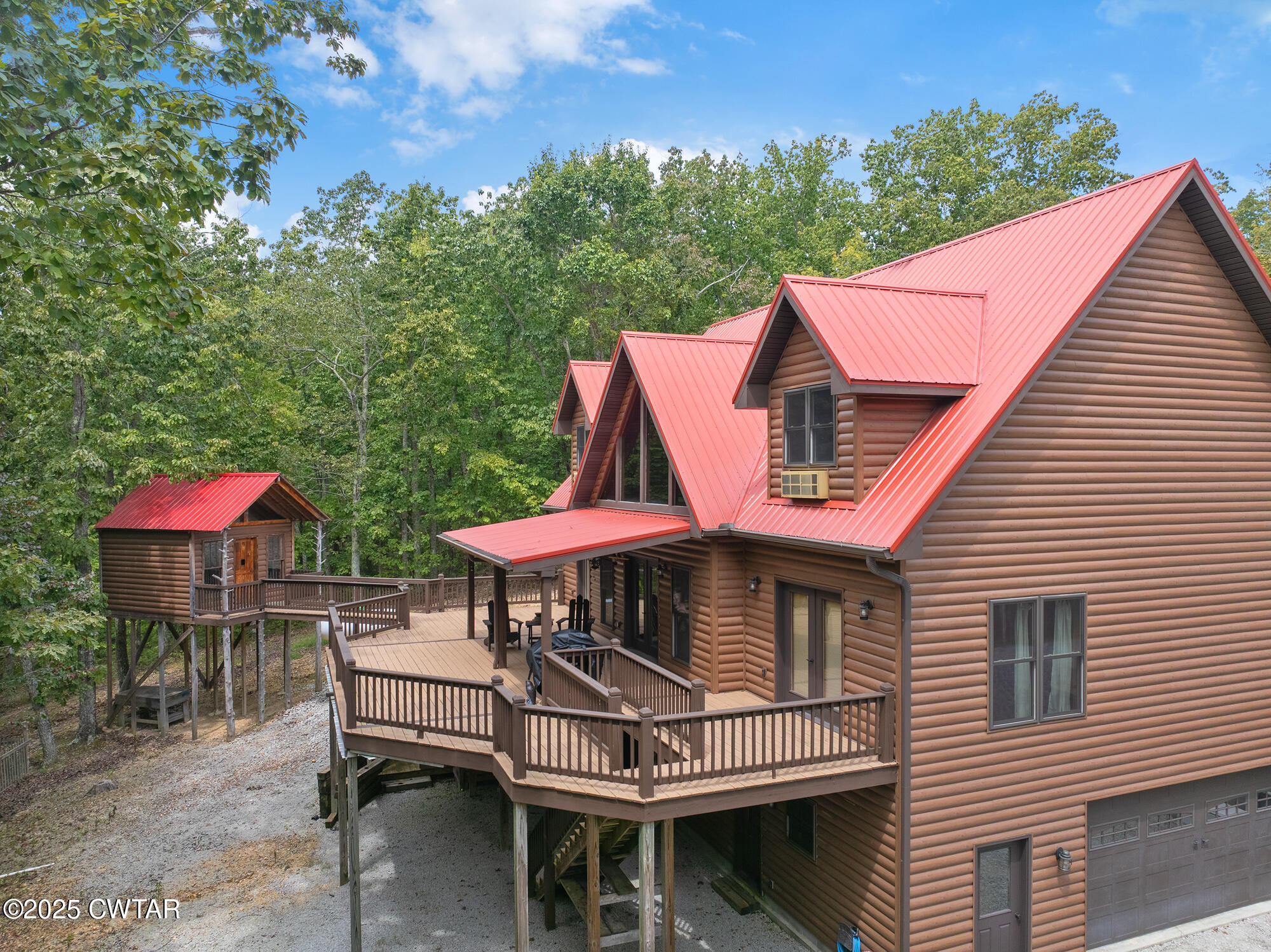 576 Ridgeway Road