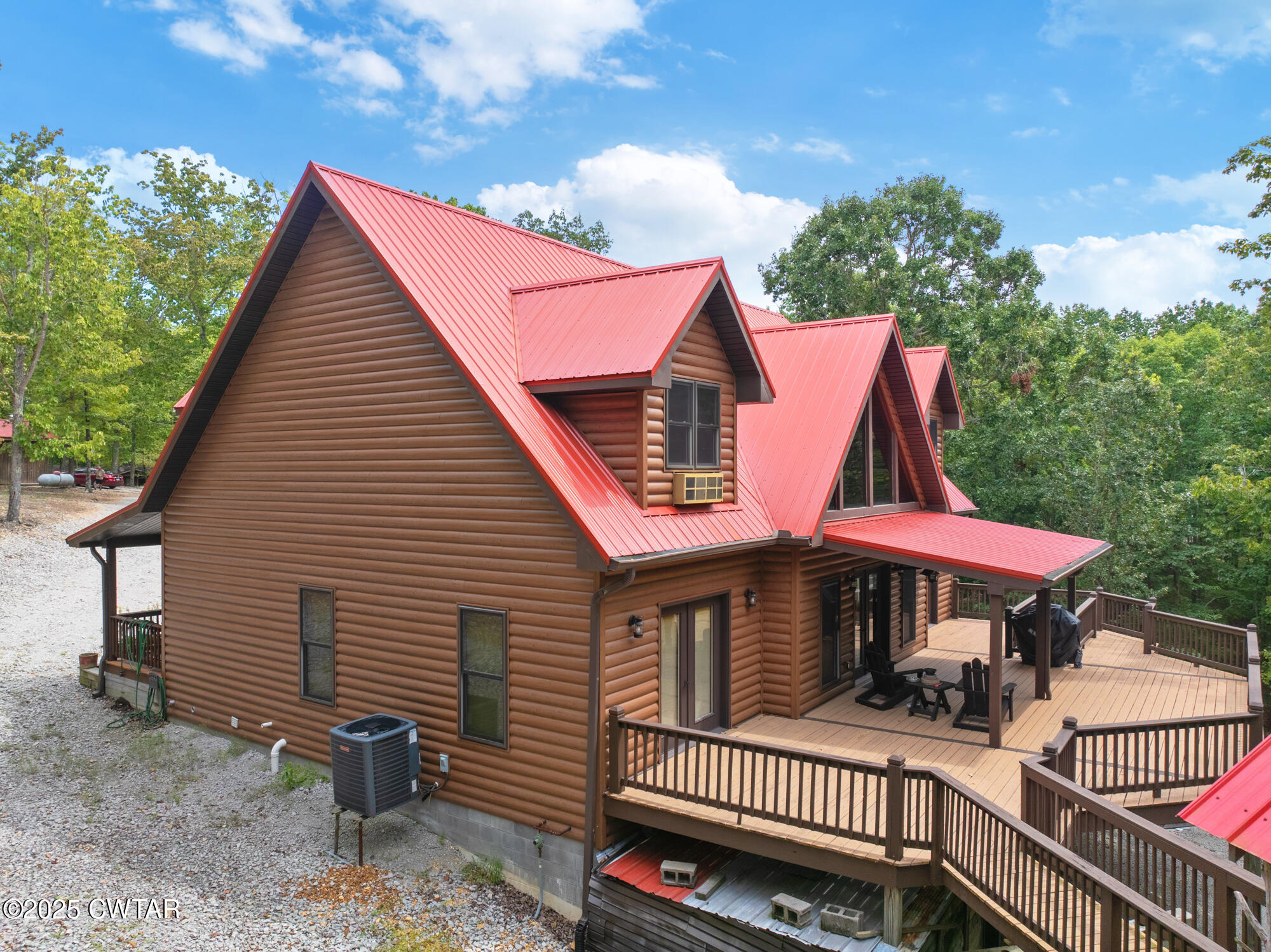 576 Ridgeway Road