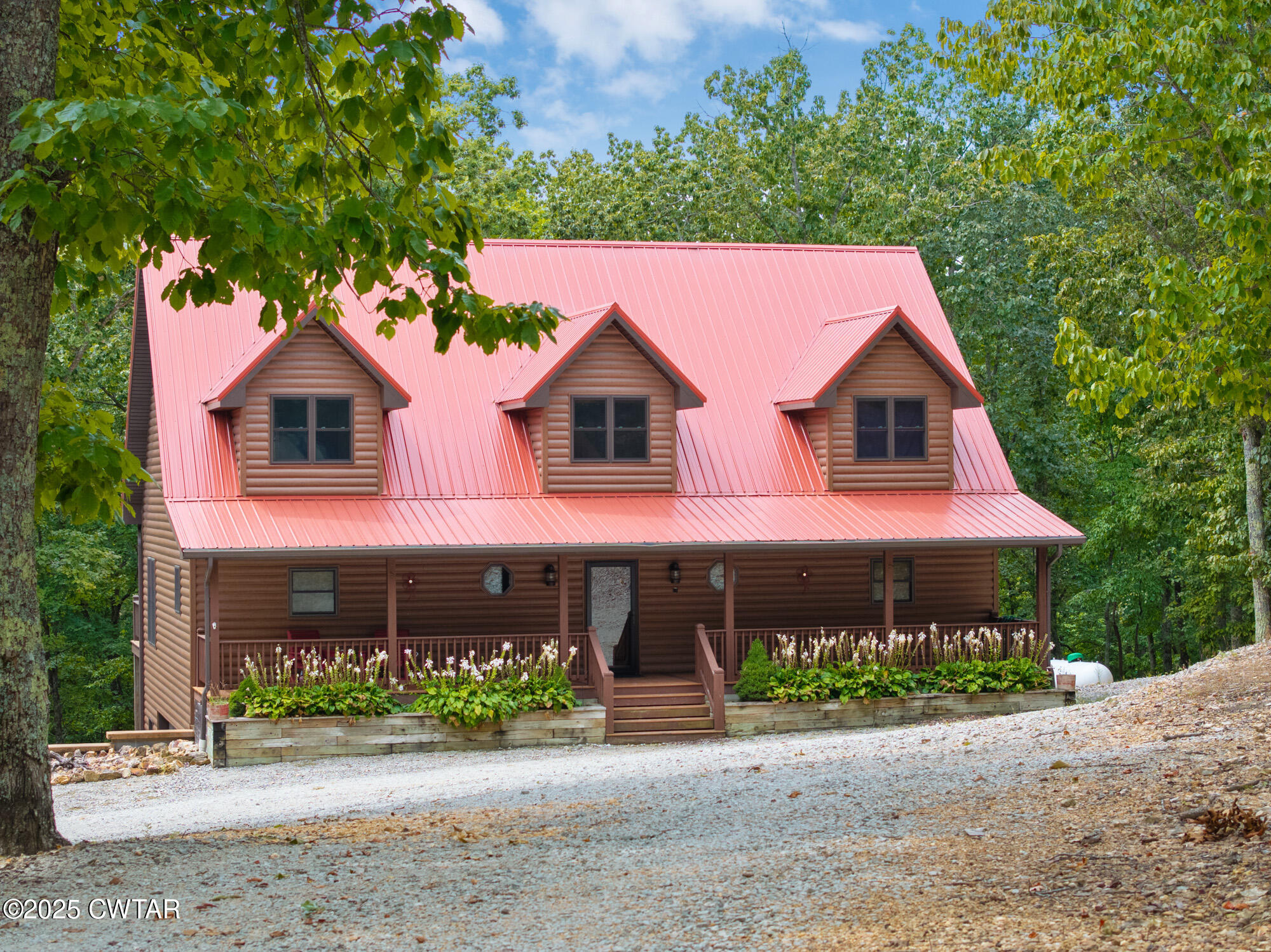 576 Ridgeway Road