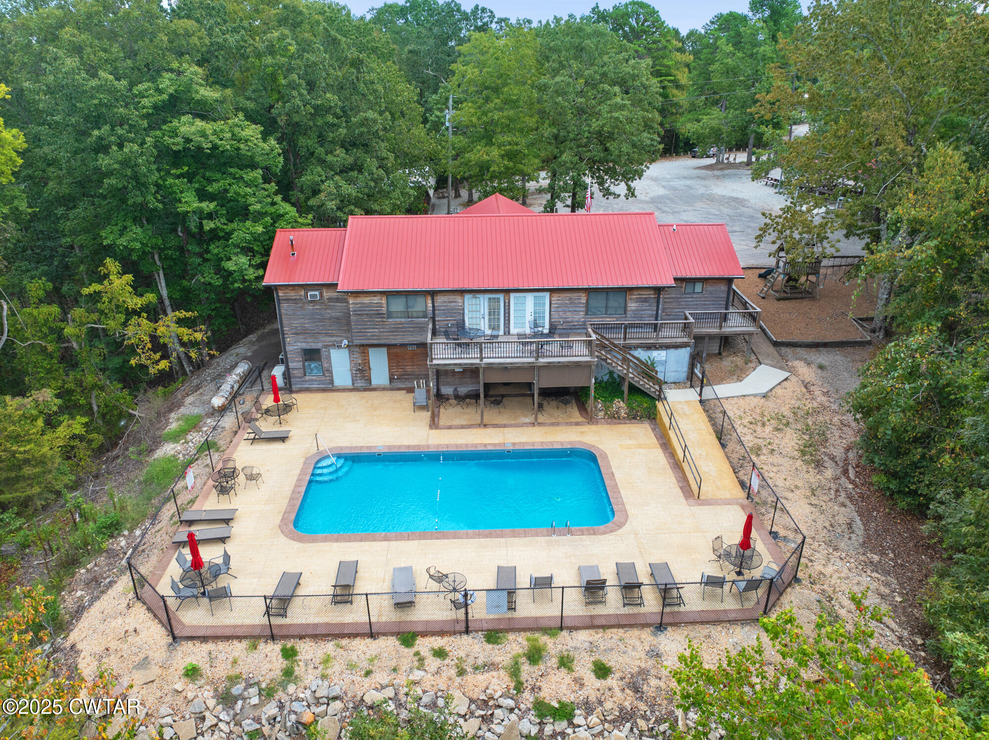 576 Ridgeway Road