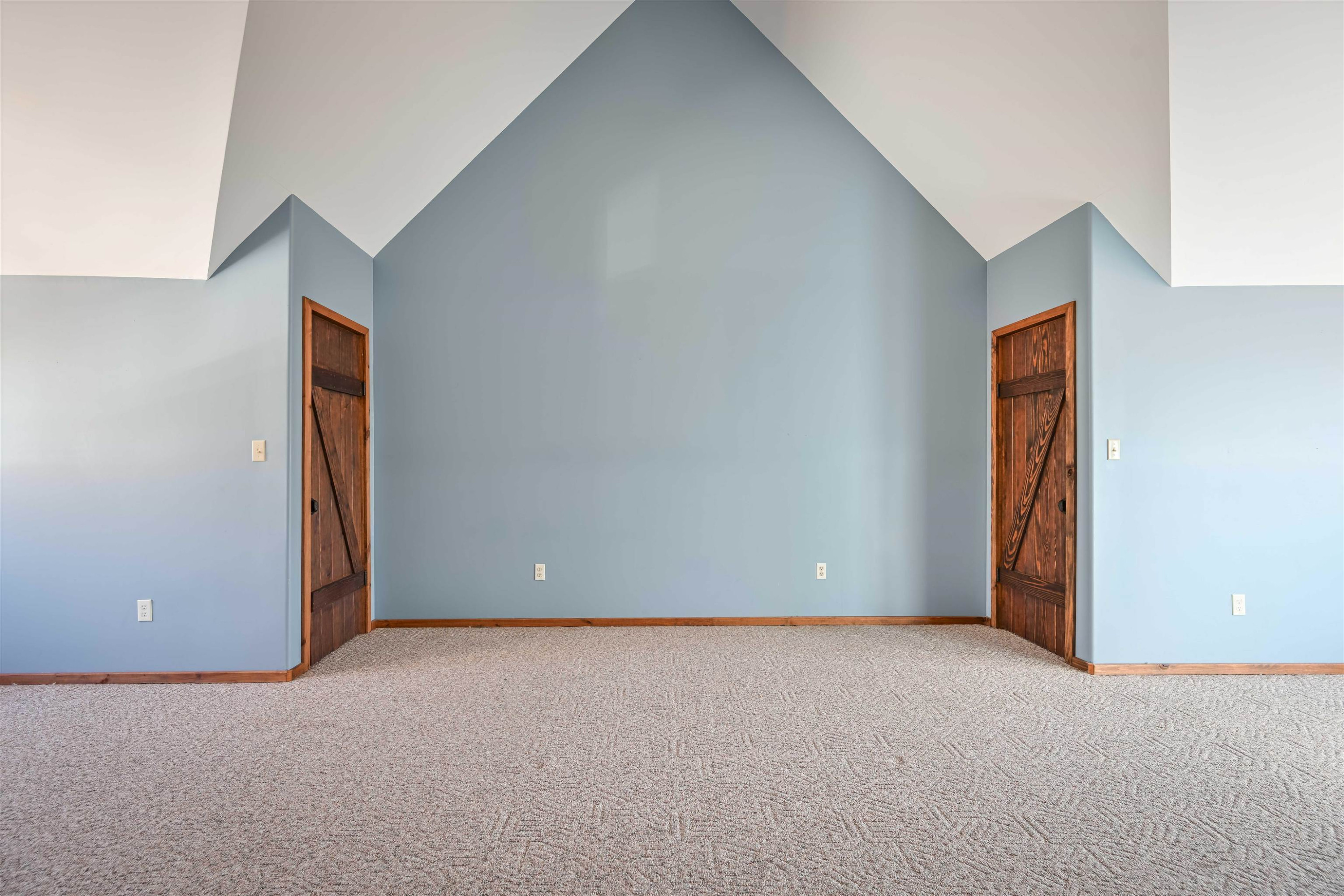 576 Ridgeway Road