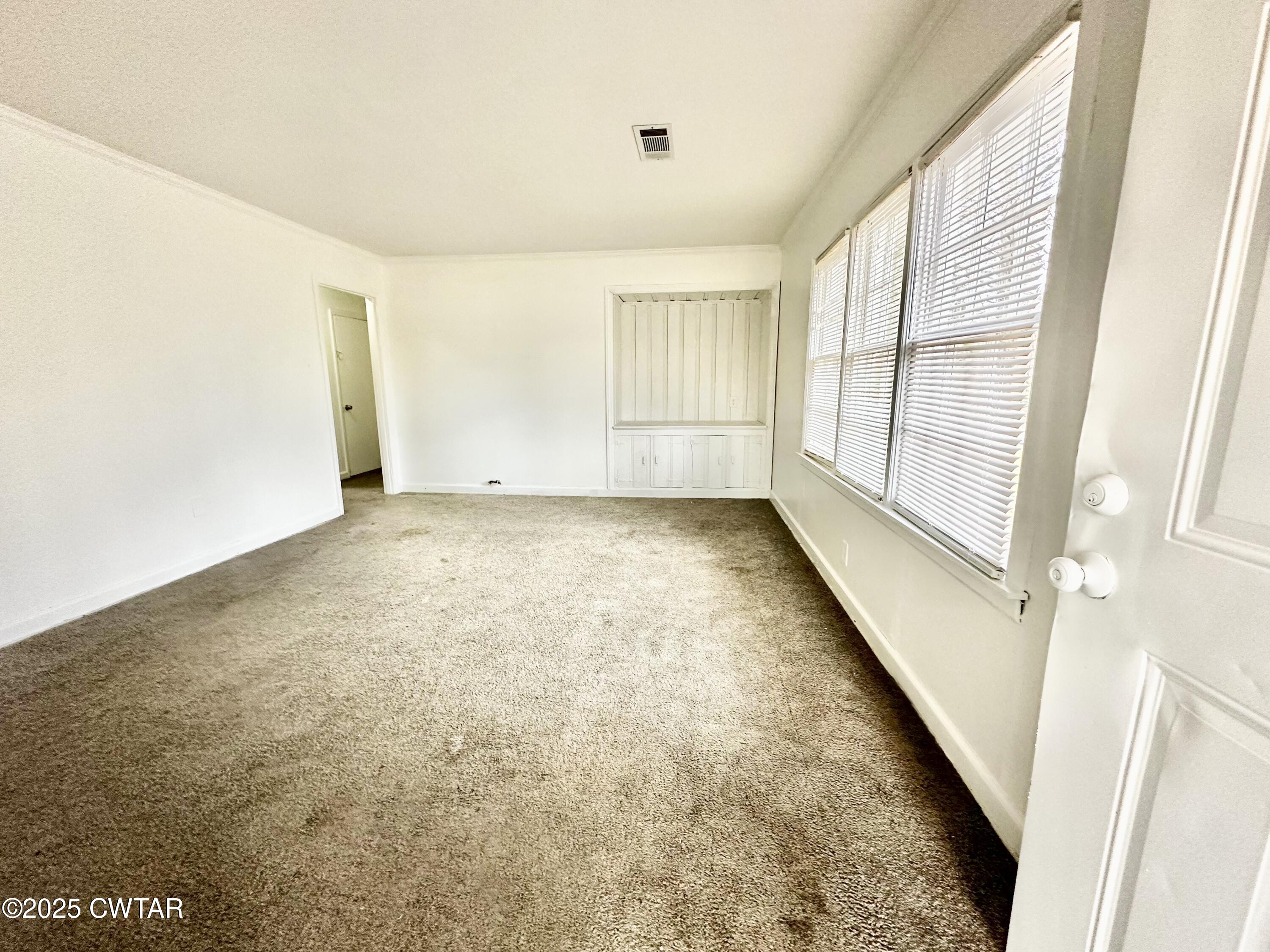 980 N Circle Road