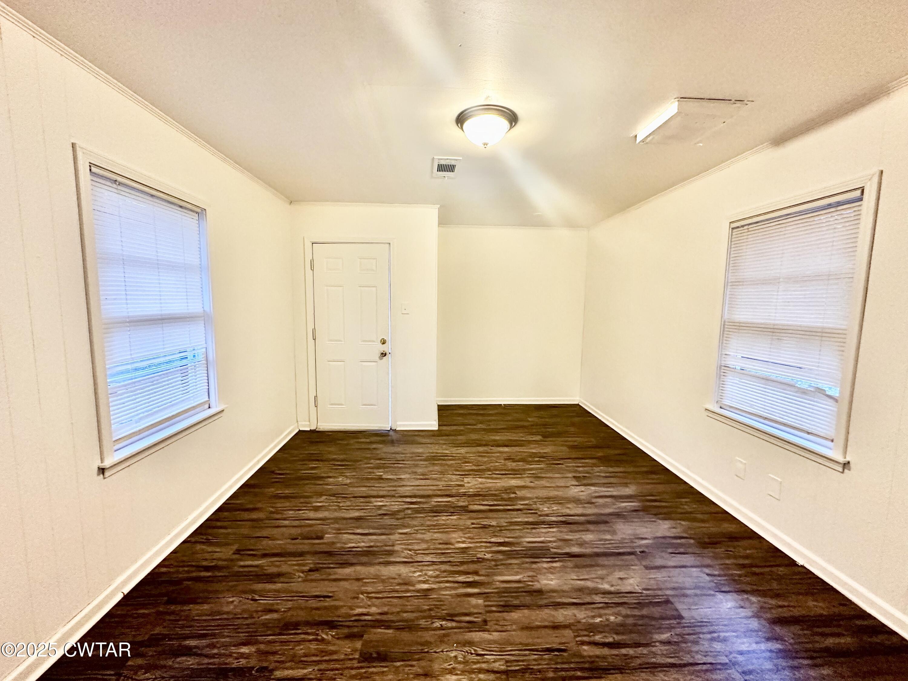 980 N Circle Road