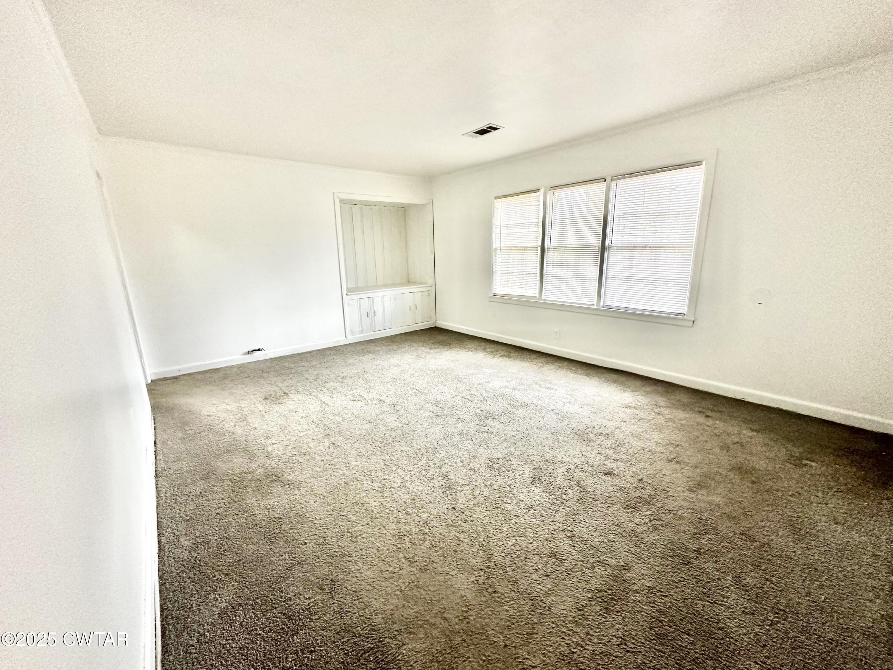 980 N Circle Road