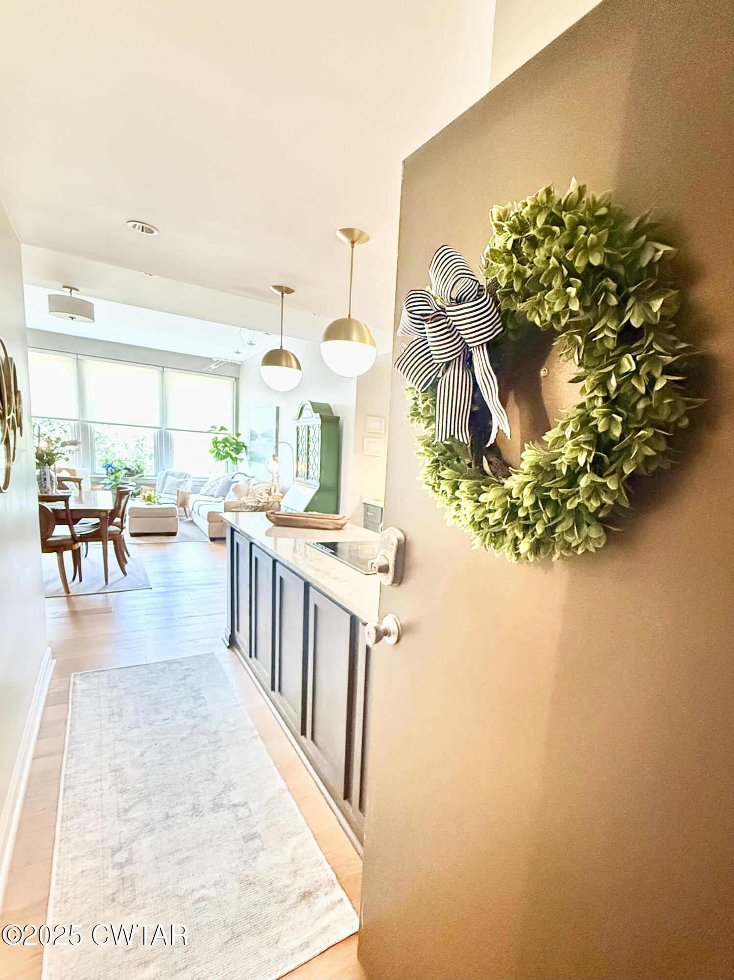 66 Monroe Avenue, 302