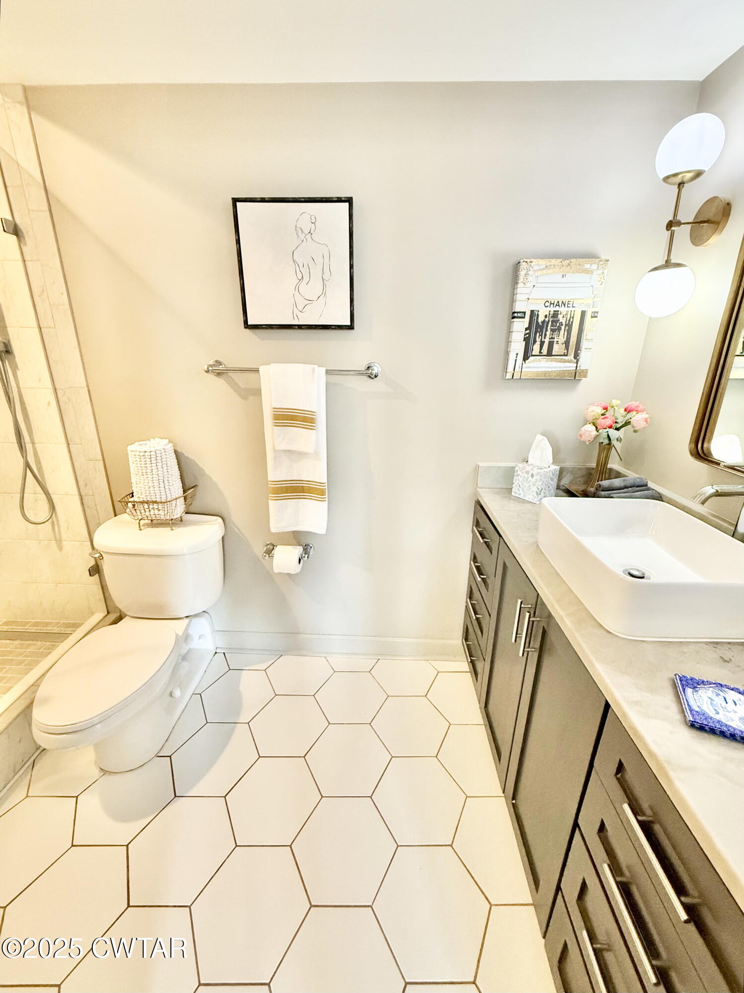 66 Monroe Avenue, 302