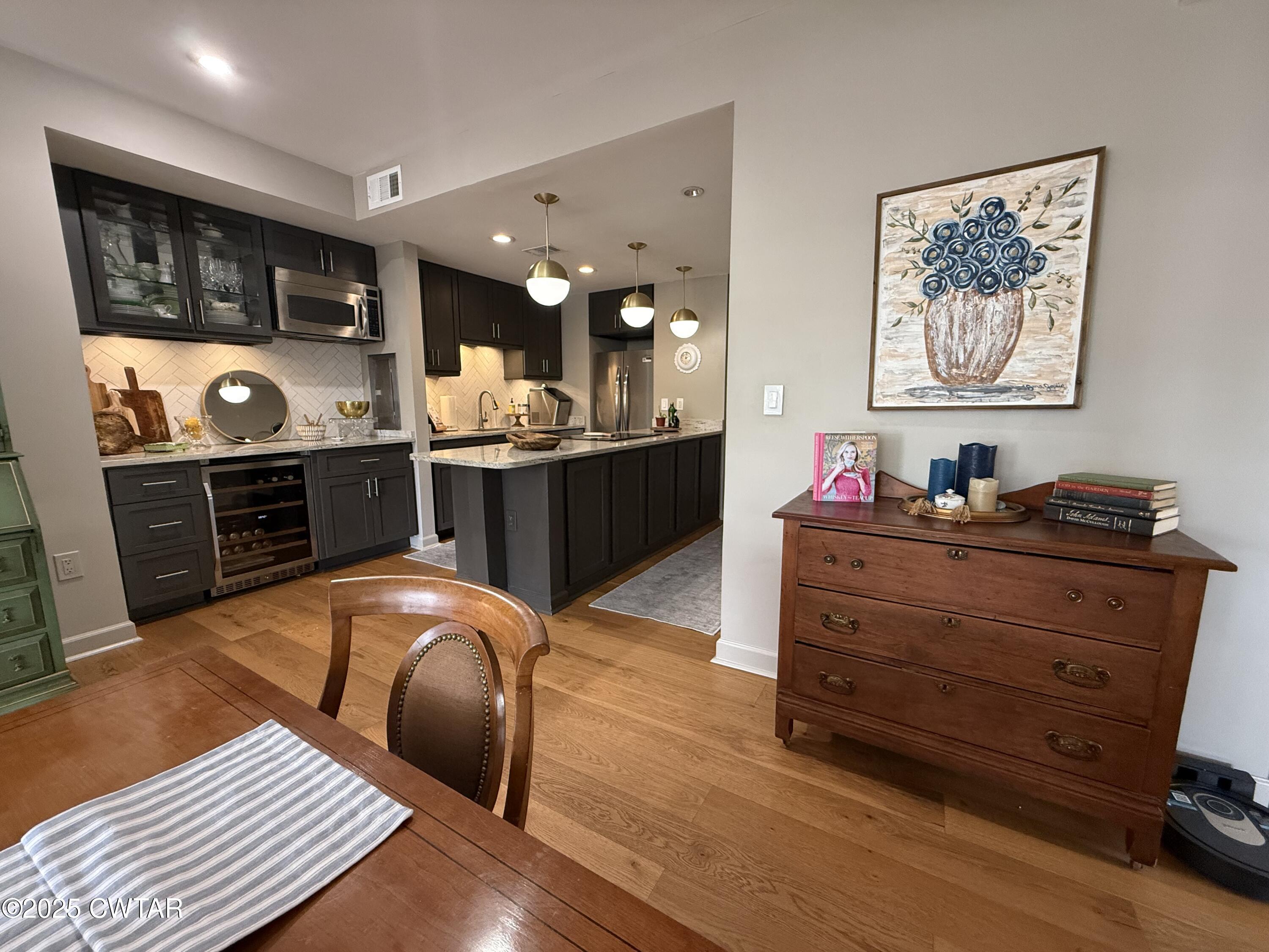 66 Monroe Avenue, 302