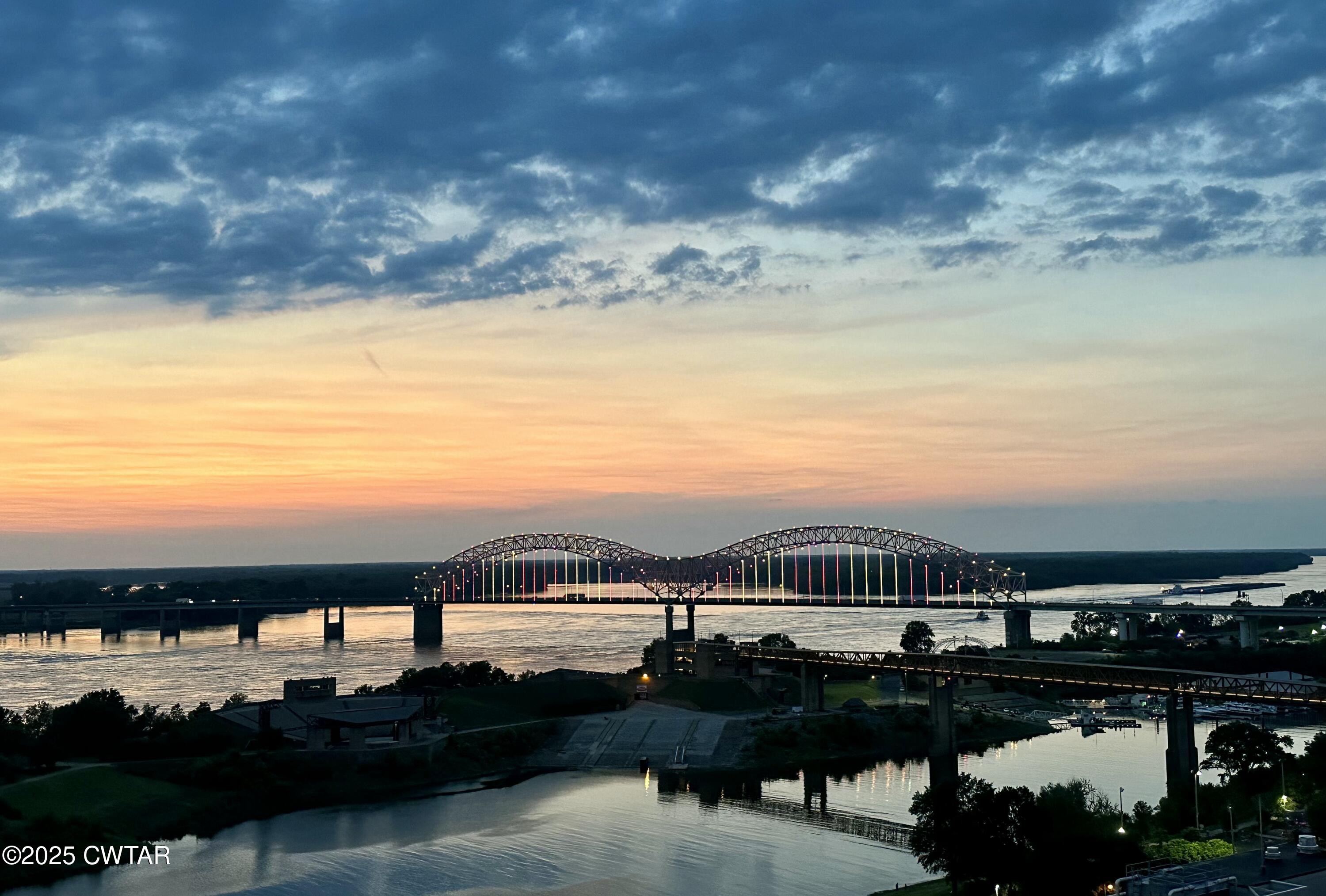 66 Monroe Avenue, 302