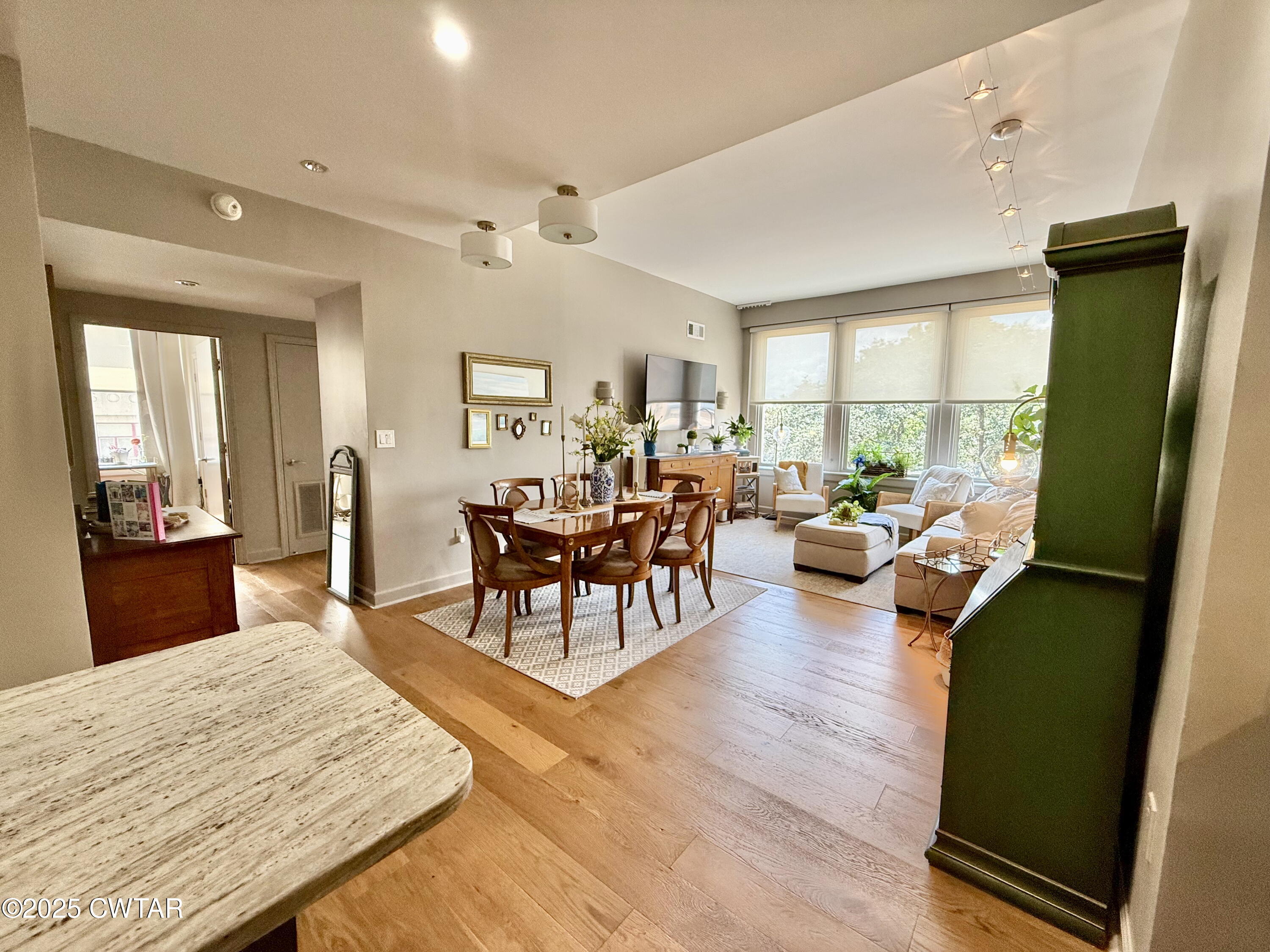 66 Monroe Avenue, 302