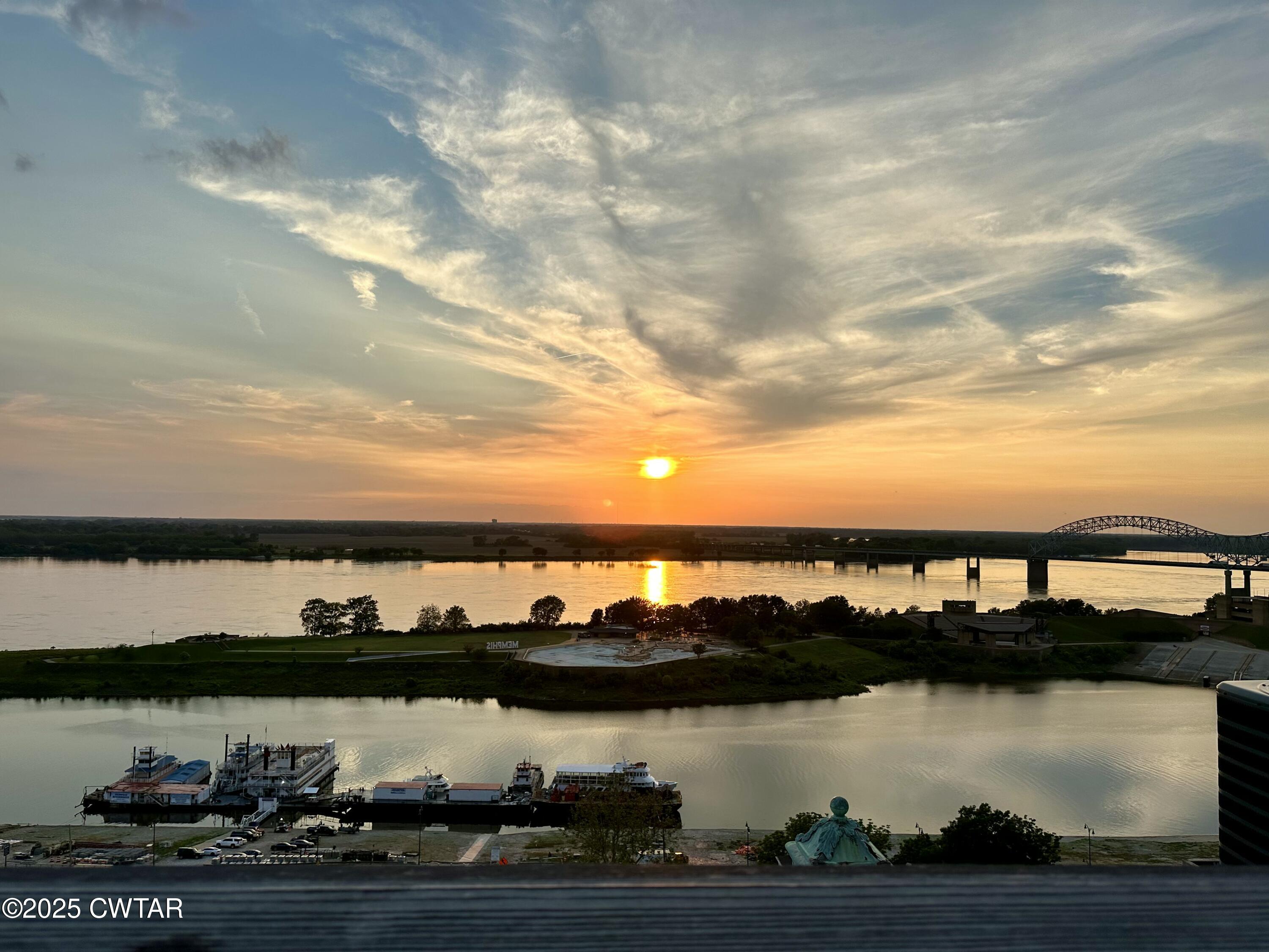 66 Monroe Avenue, 302