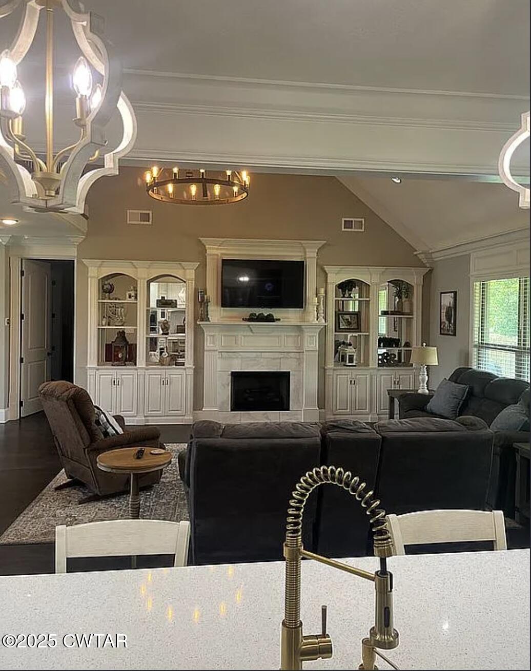 122 Madison Woods