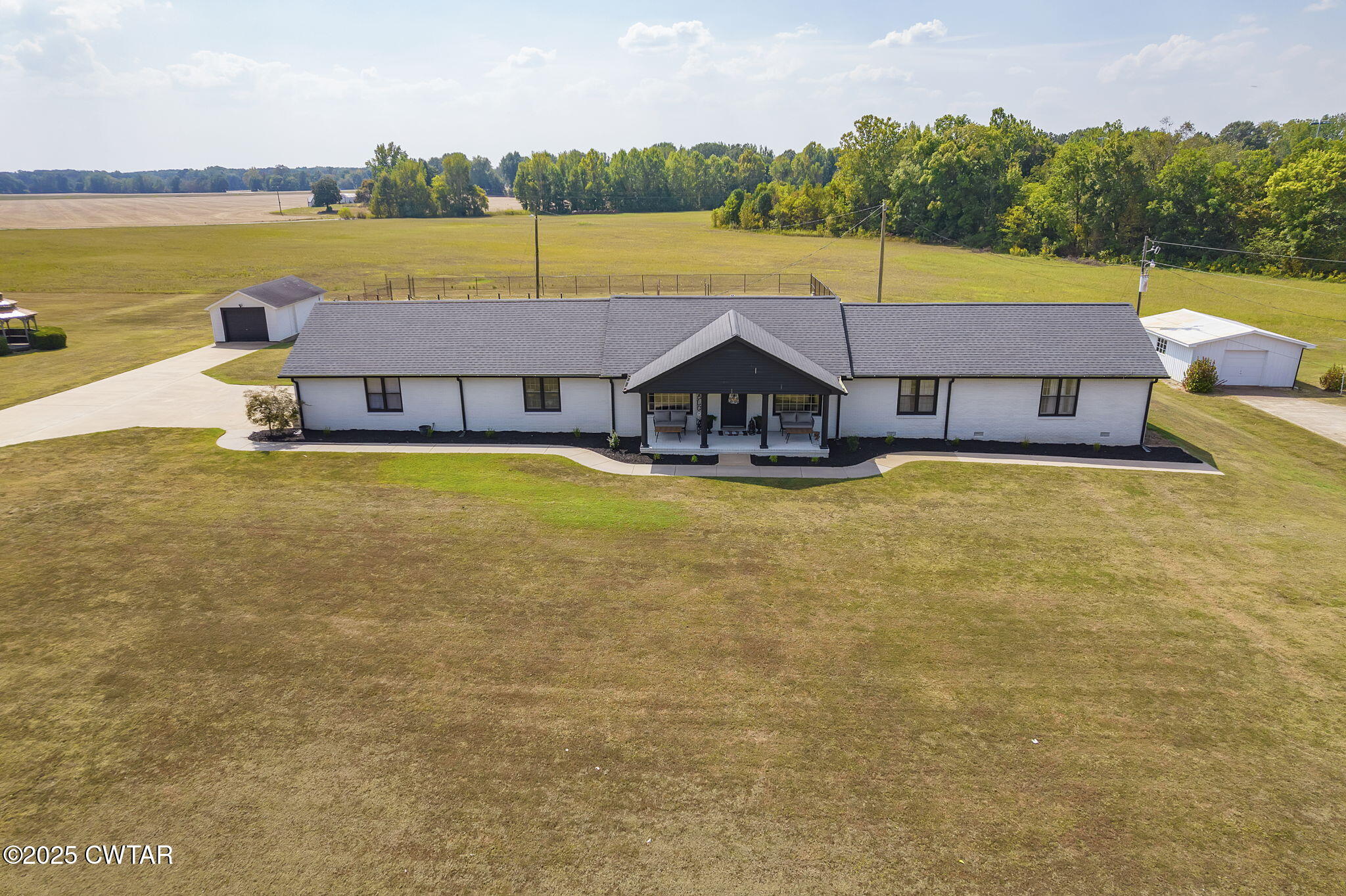 115 Dyer Highway