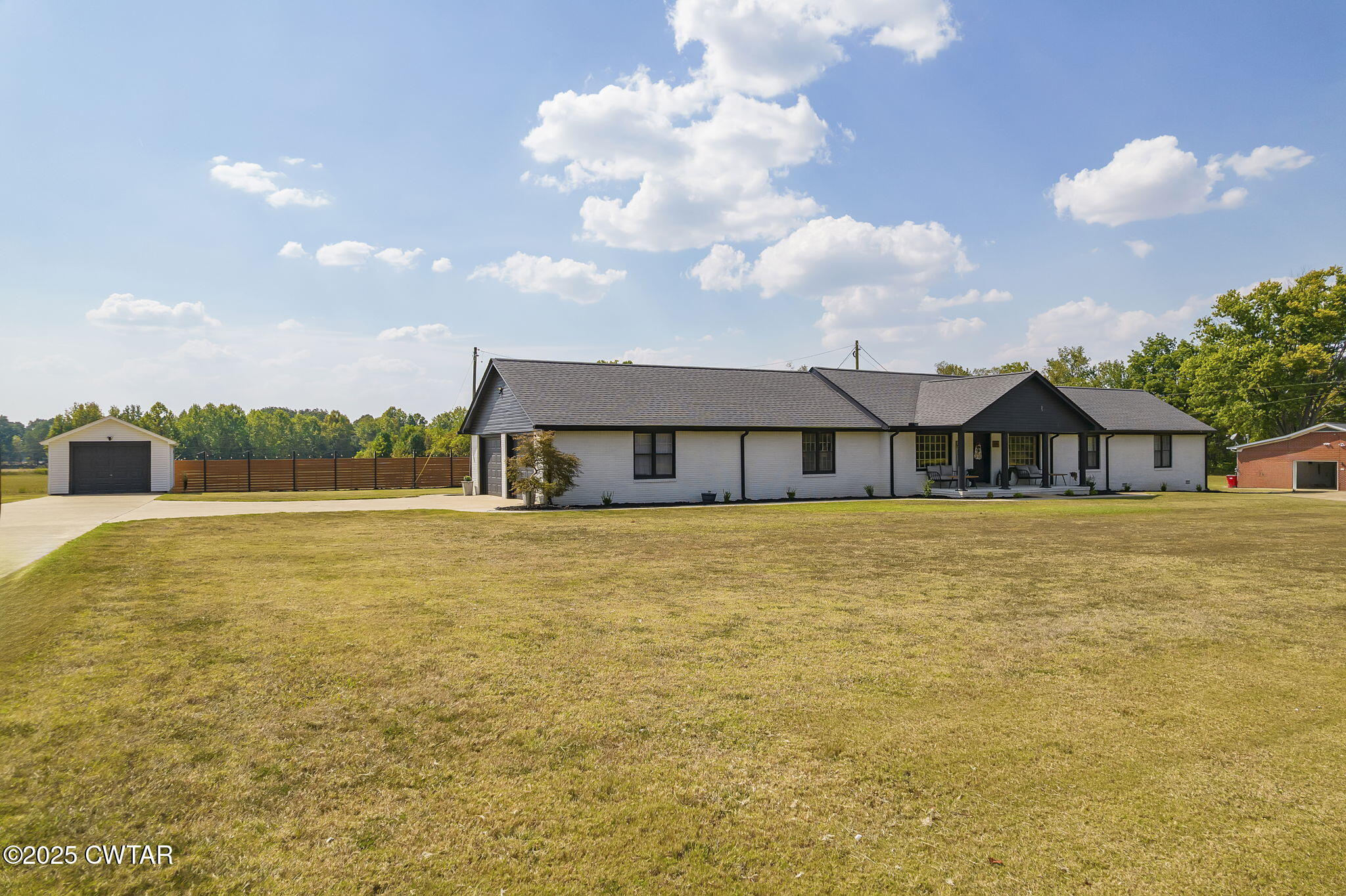 115 Dyer Highway