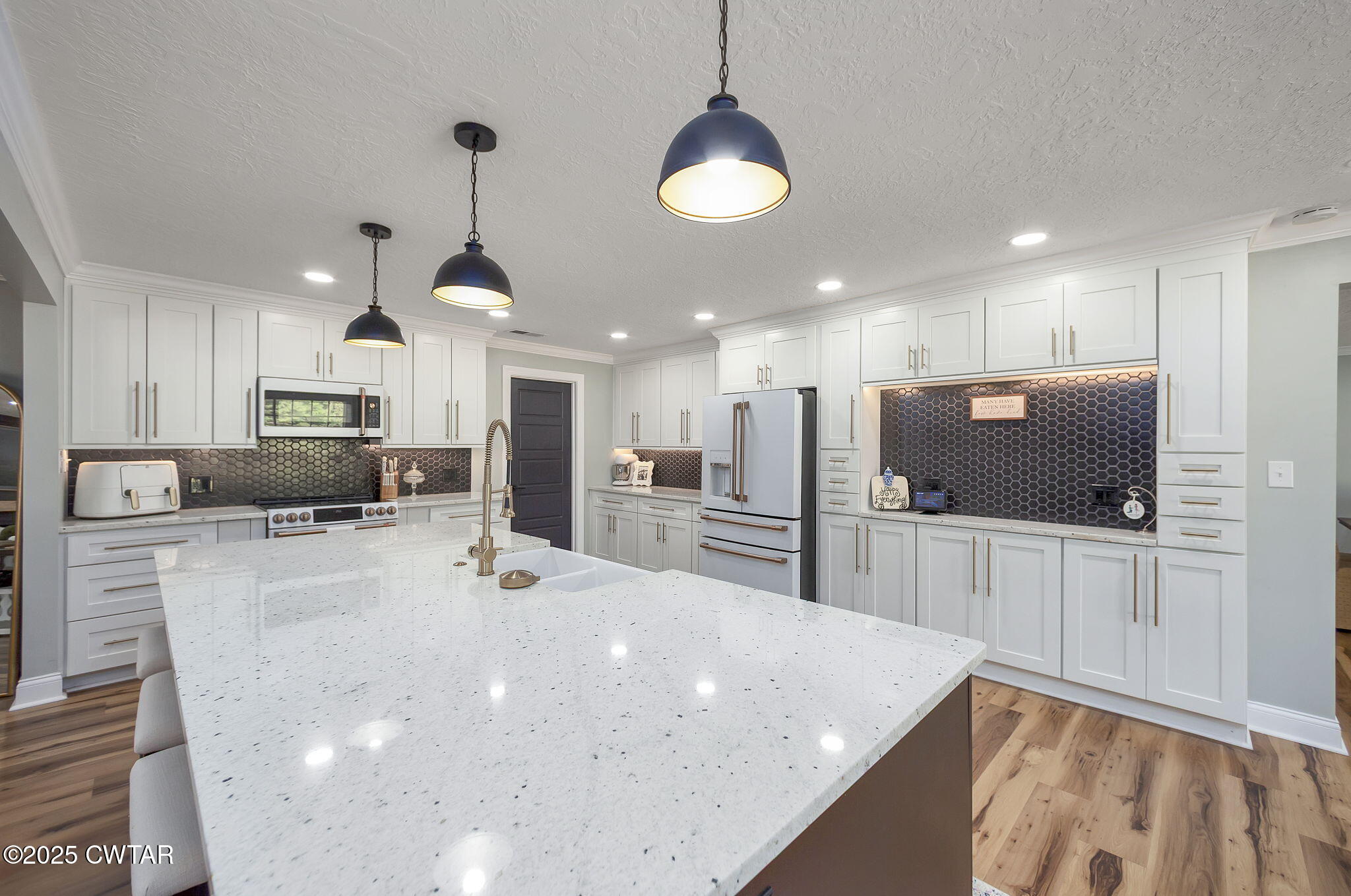 115 Dyer Highway