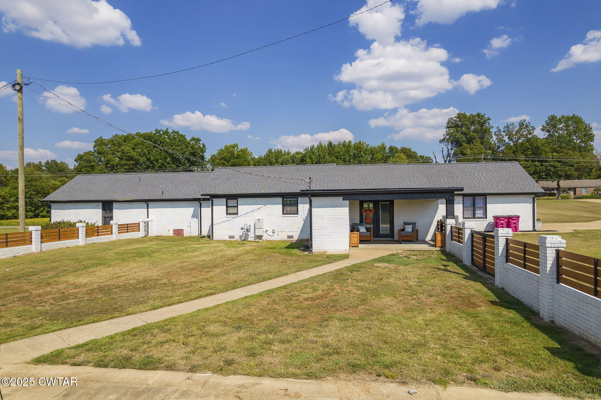 115 Dyer Highway