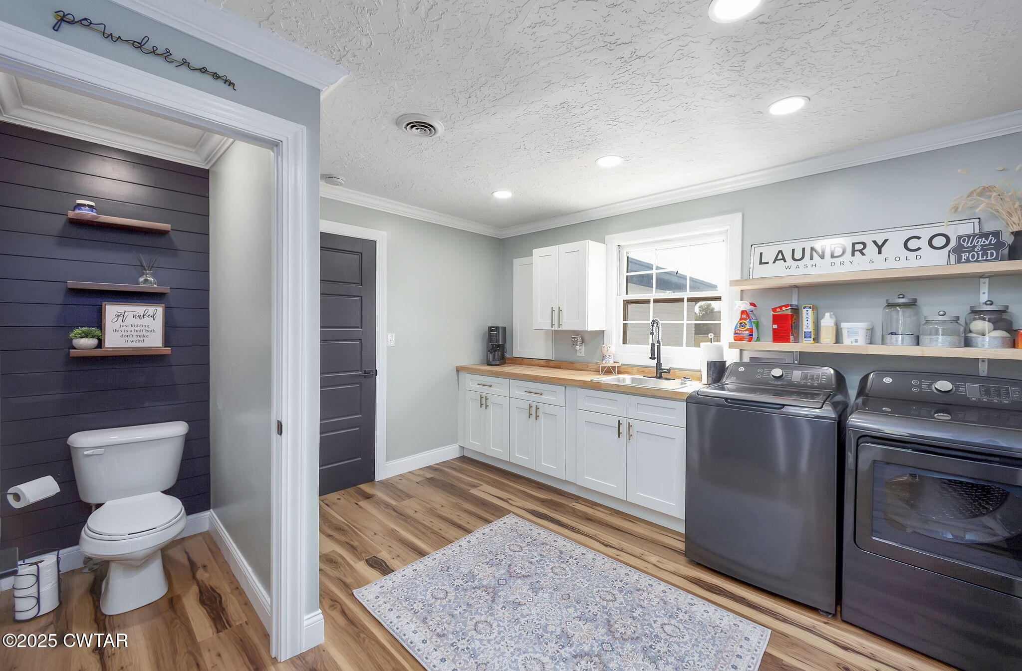 115 Dyer Highway