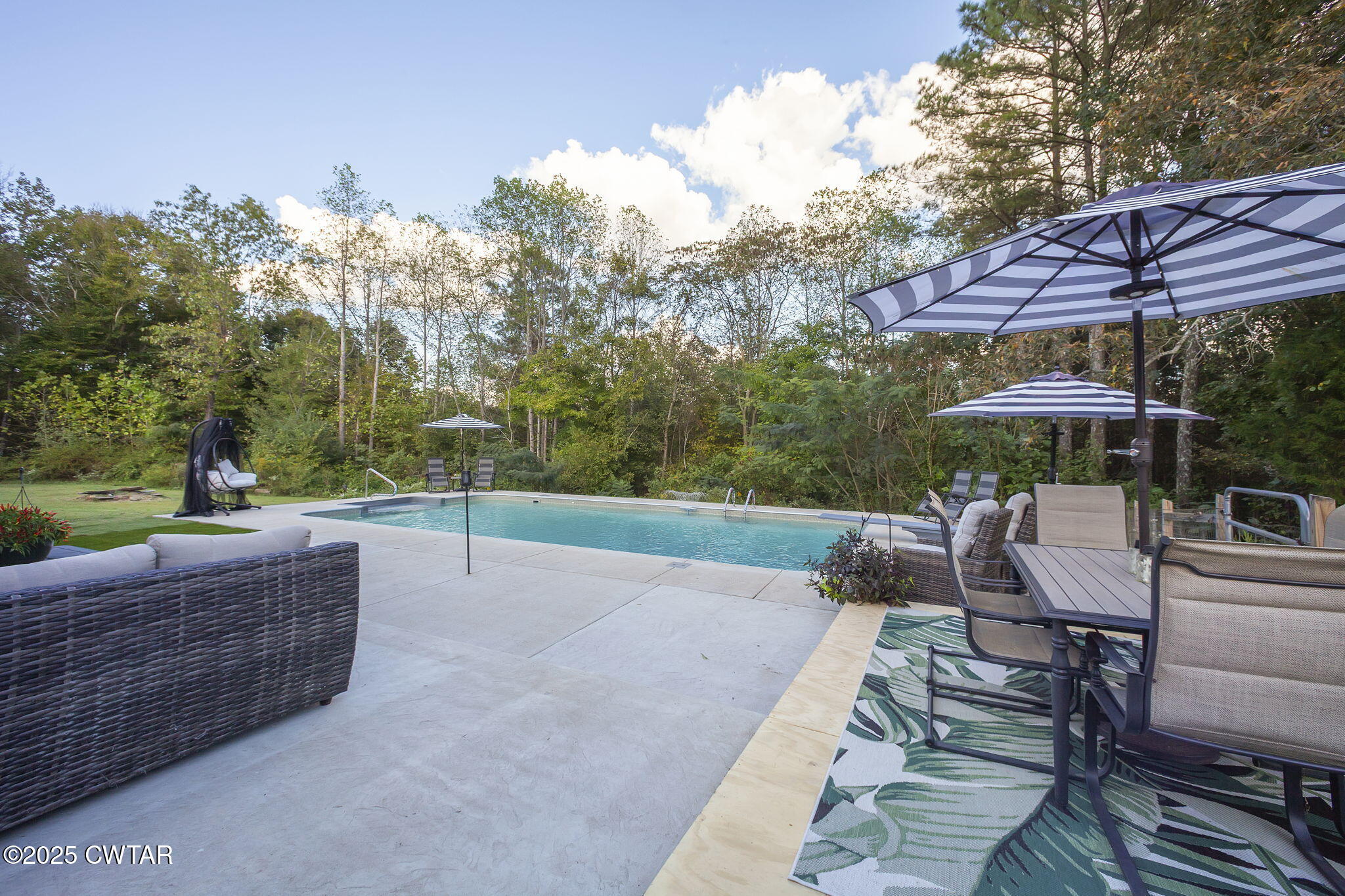 2735 Blue Goose Road