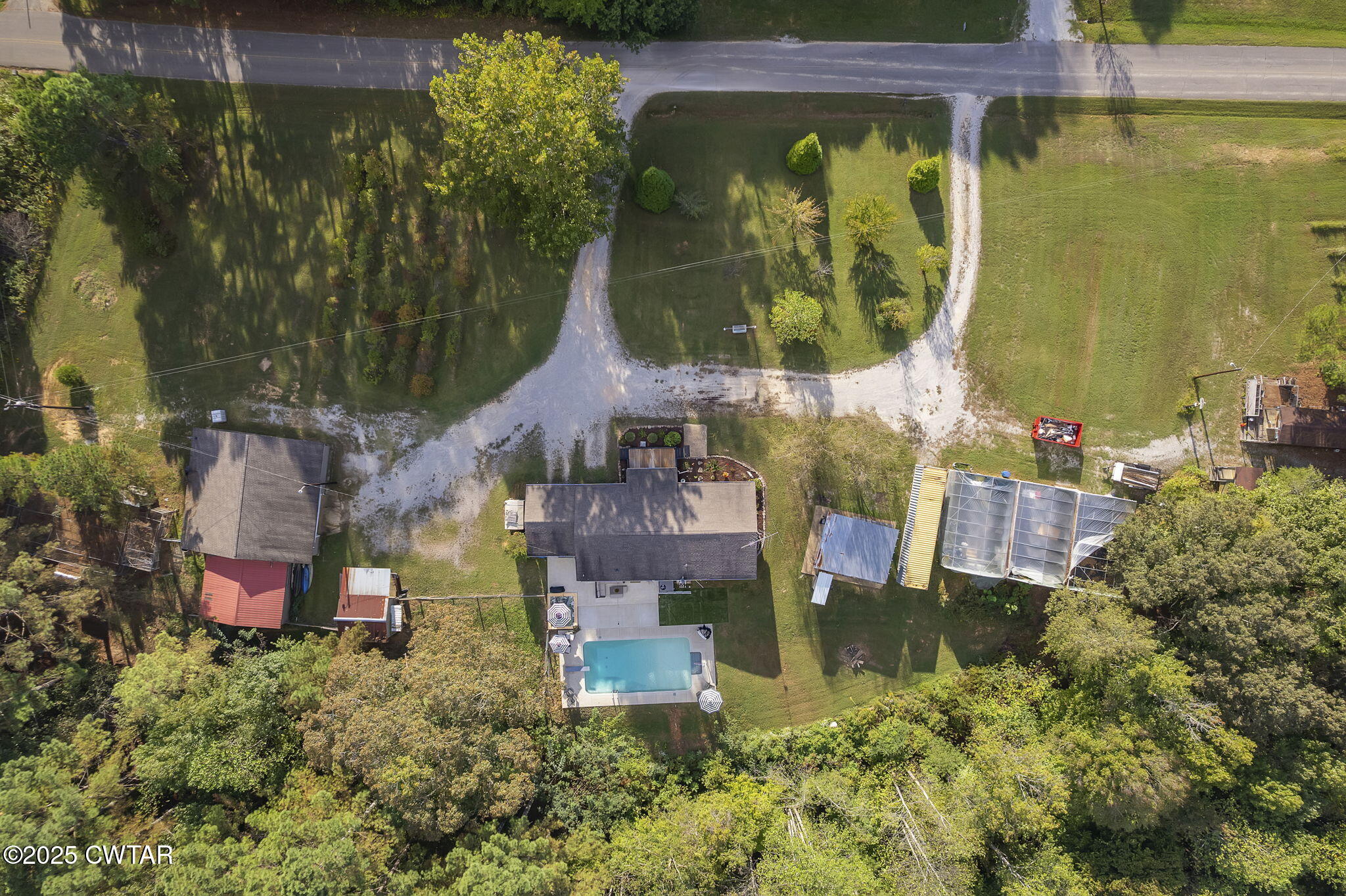 2735 Blue Goose Road