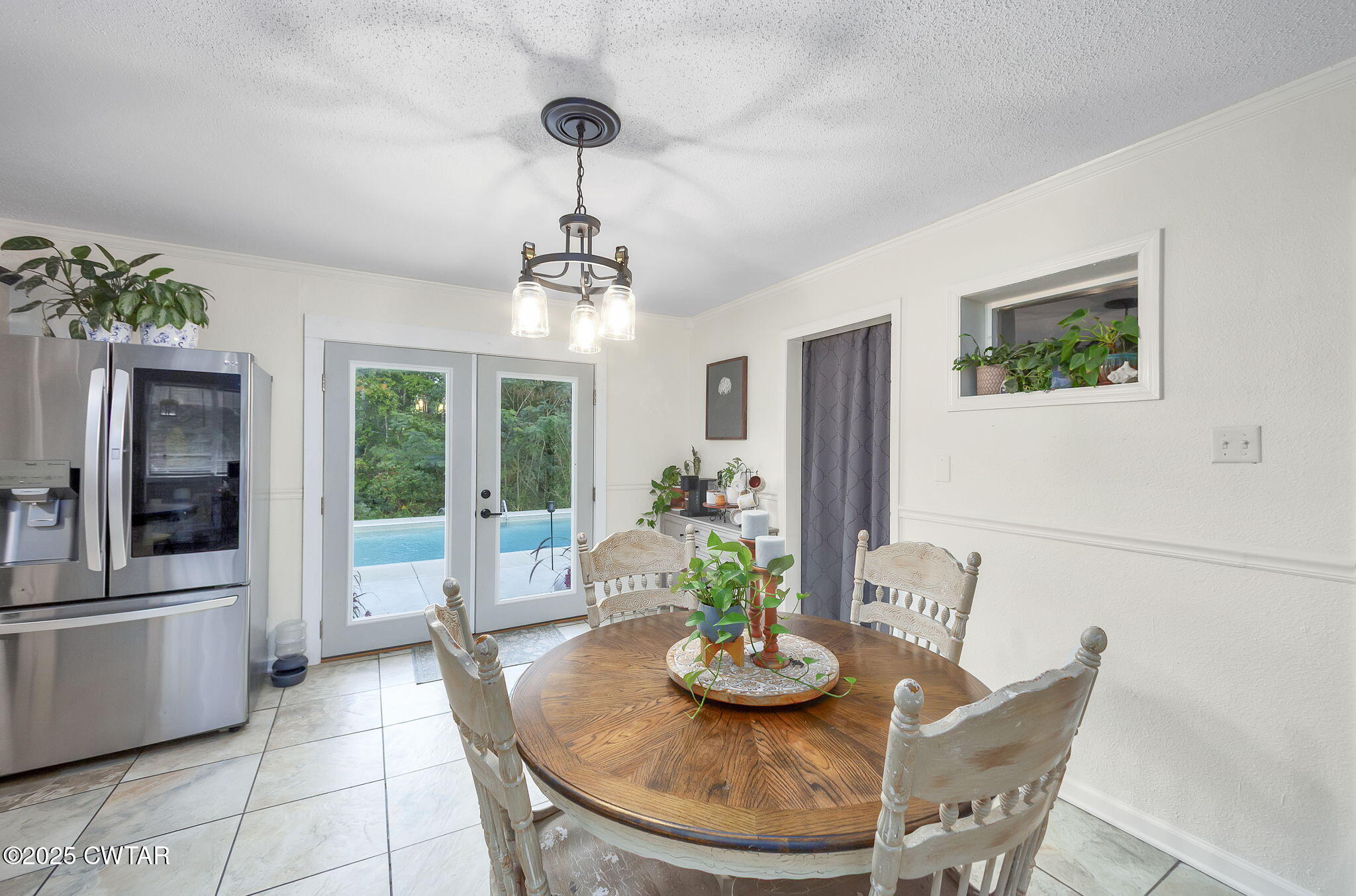 2735 Blue Goose Road