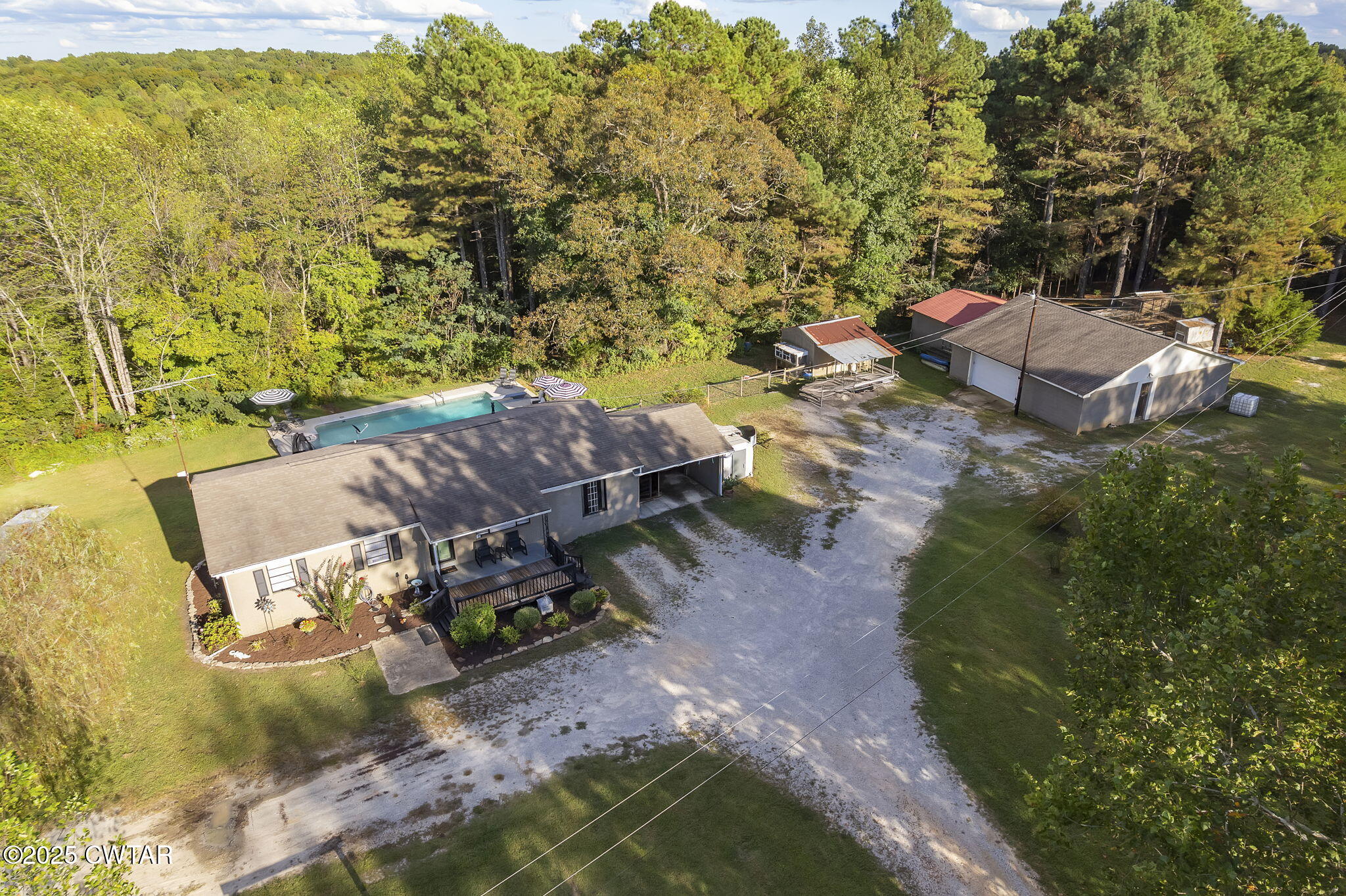 2735 Blue Goose Road