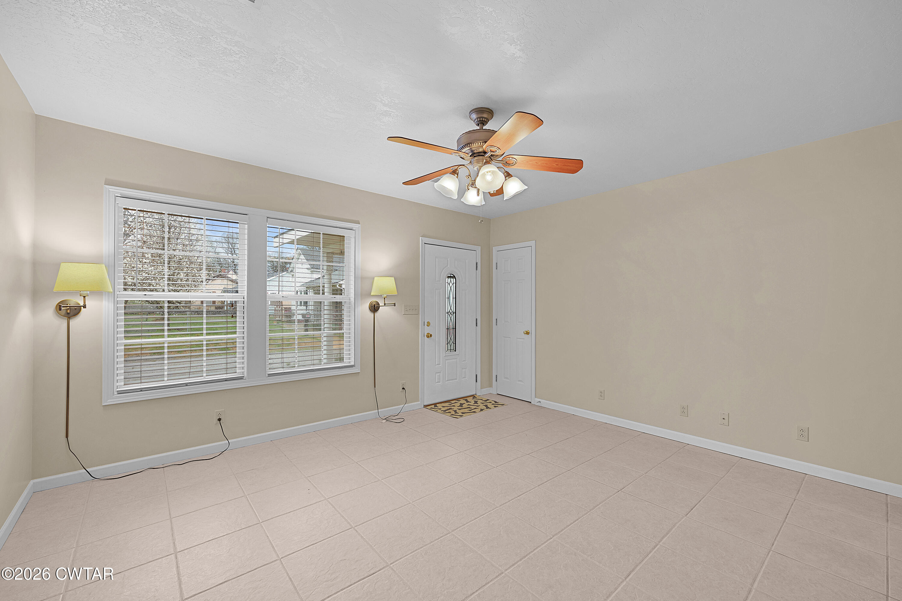 300 W 5th Street