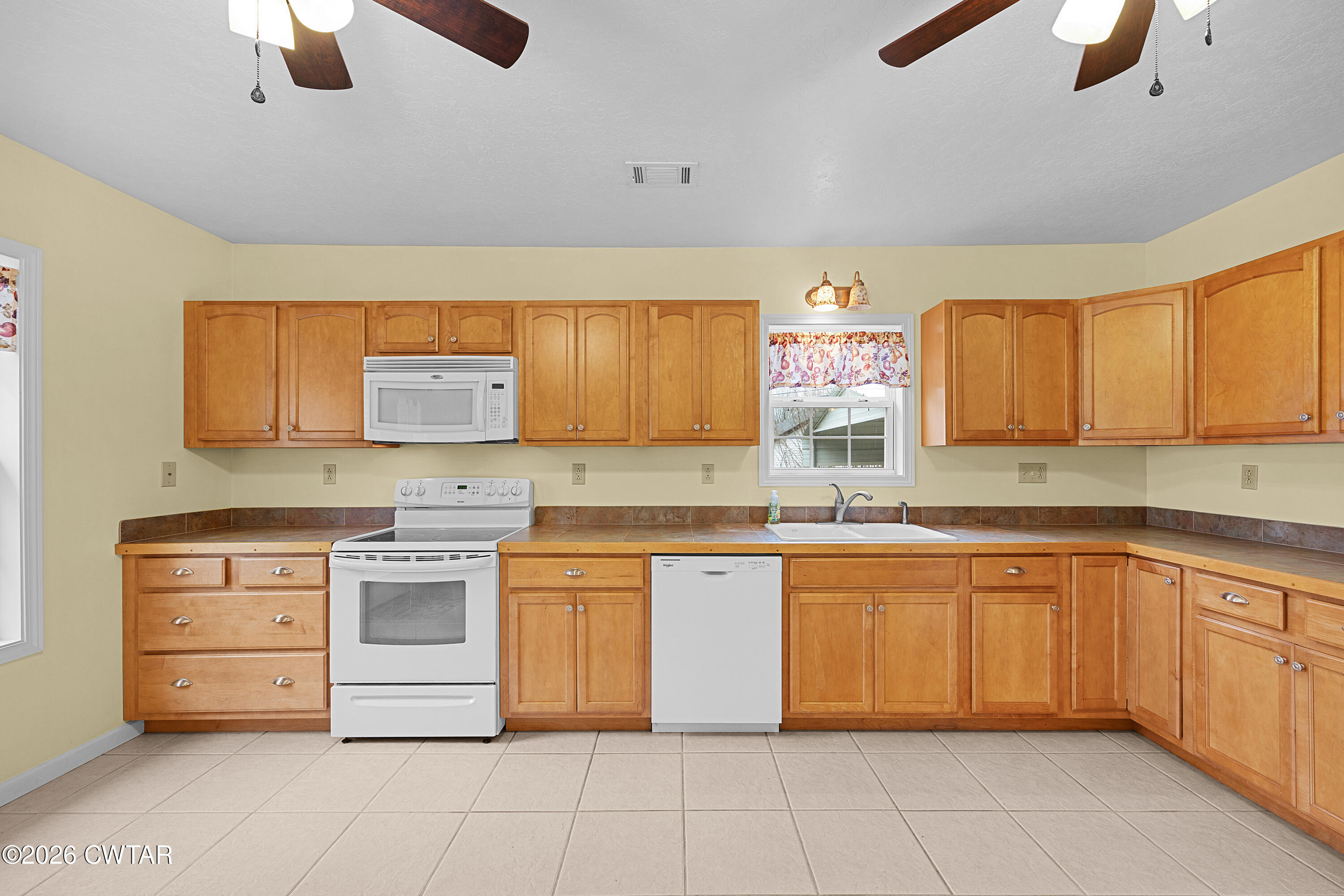300 W 5th Street