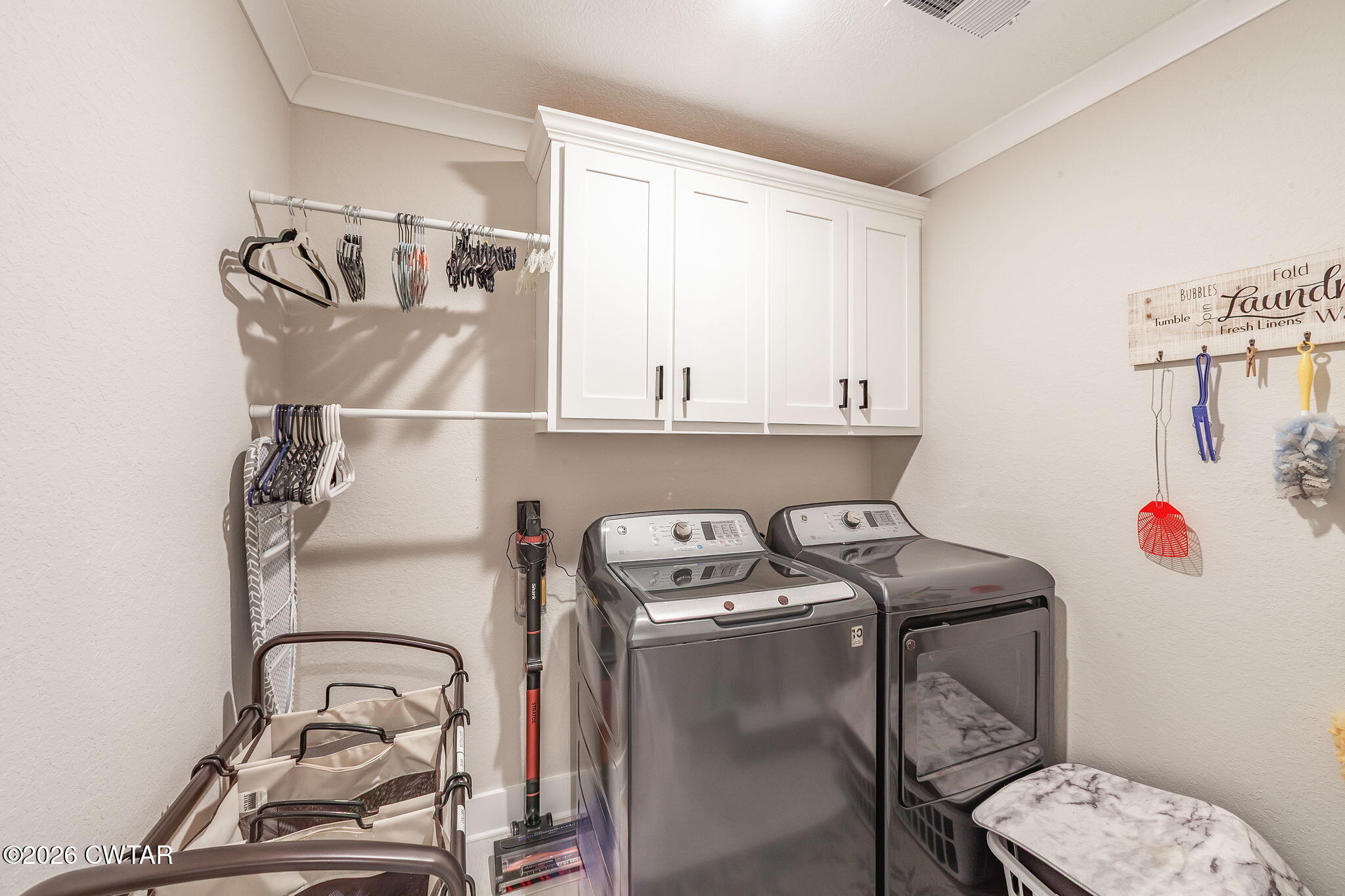 86 White Birch Drive