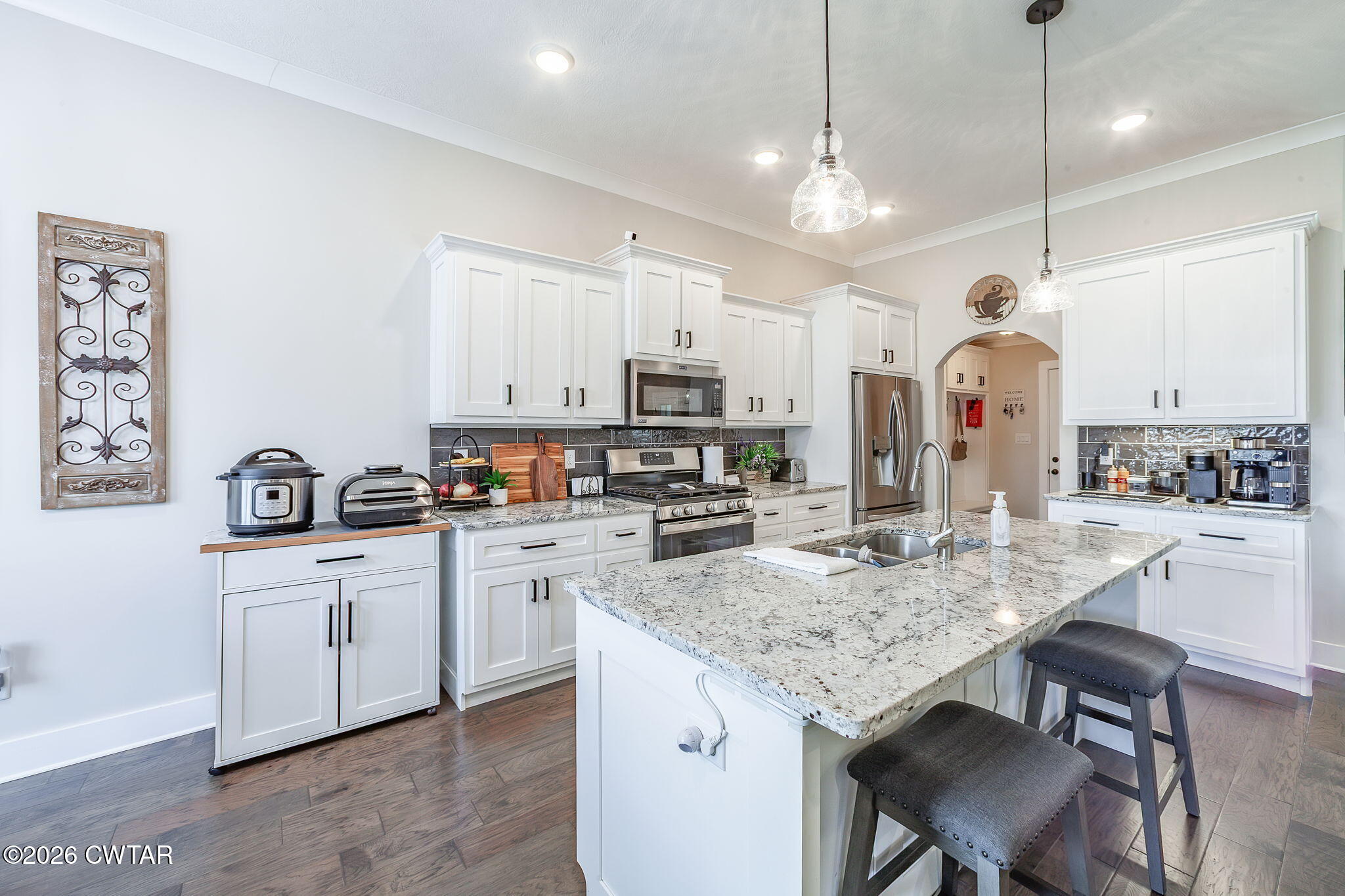 86 White Birch Drive