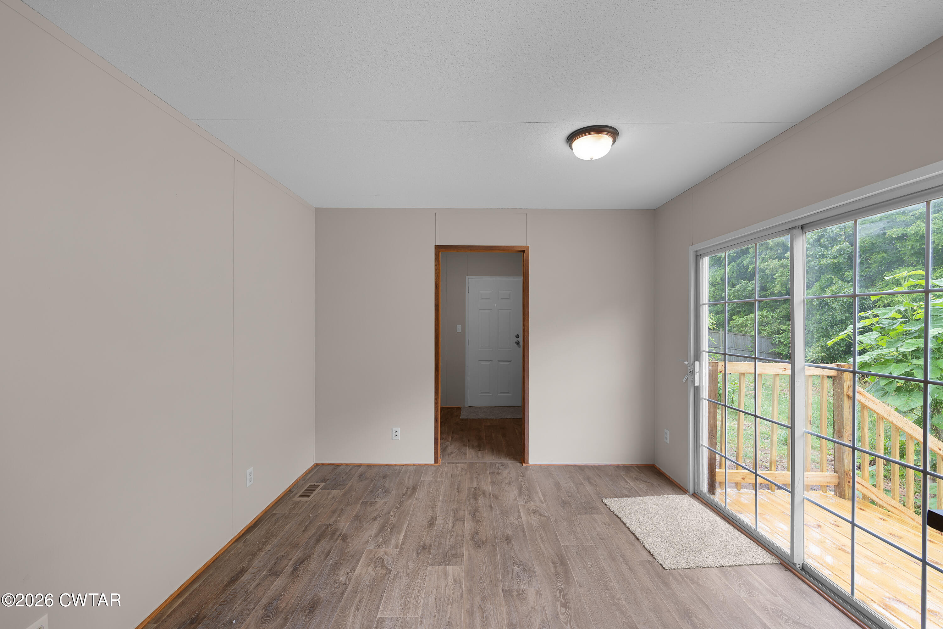 185 Kim Lane