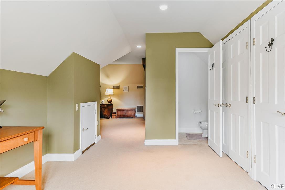 1744 Cortland Lane