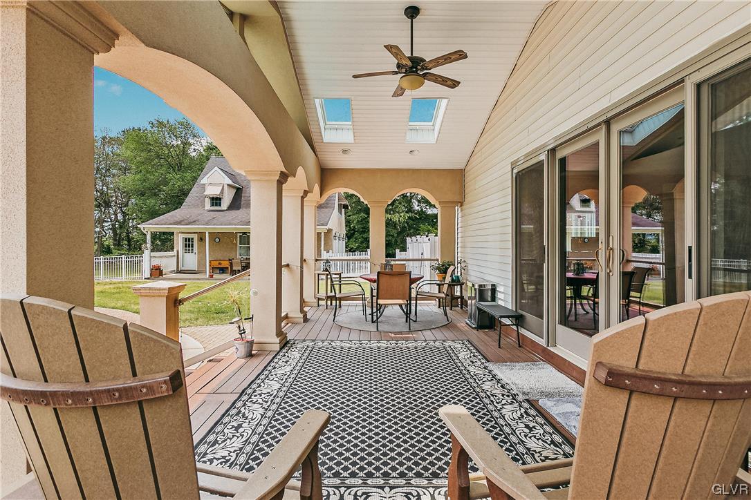 1744 Cortland Lane