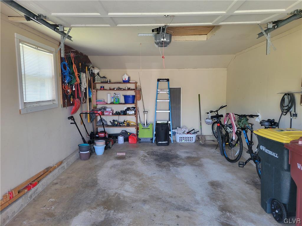 3406 Thomas Street