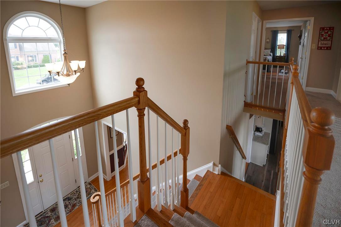 5525 Skyline Drive