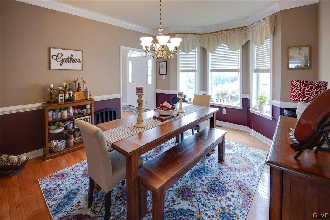 5525 Skyline Drive