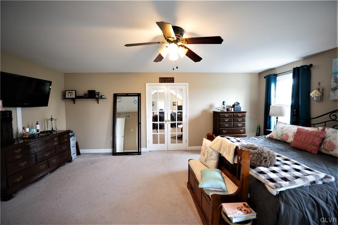 5525 Skyline Drive