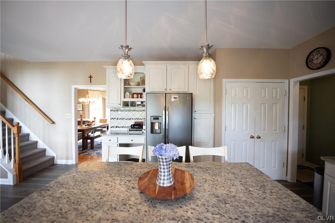 5525 Skyline Drive