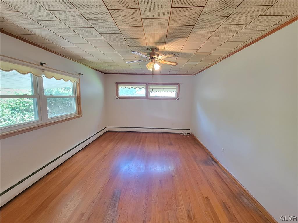 3033 South 4Th Street