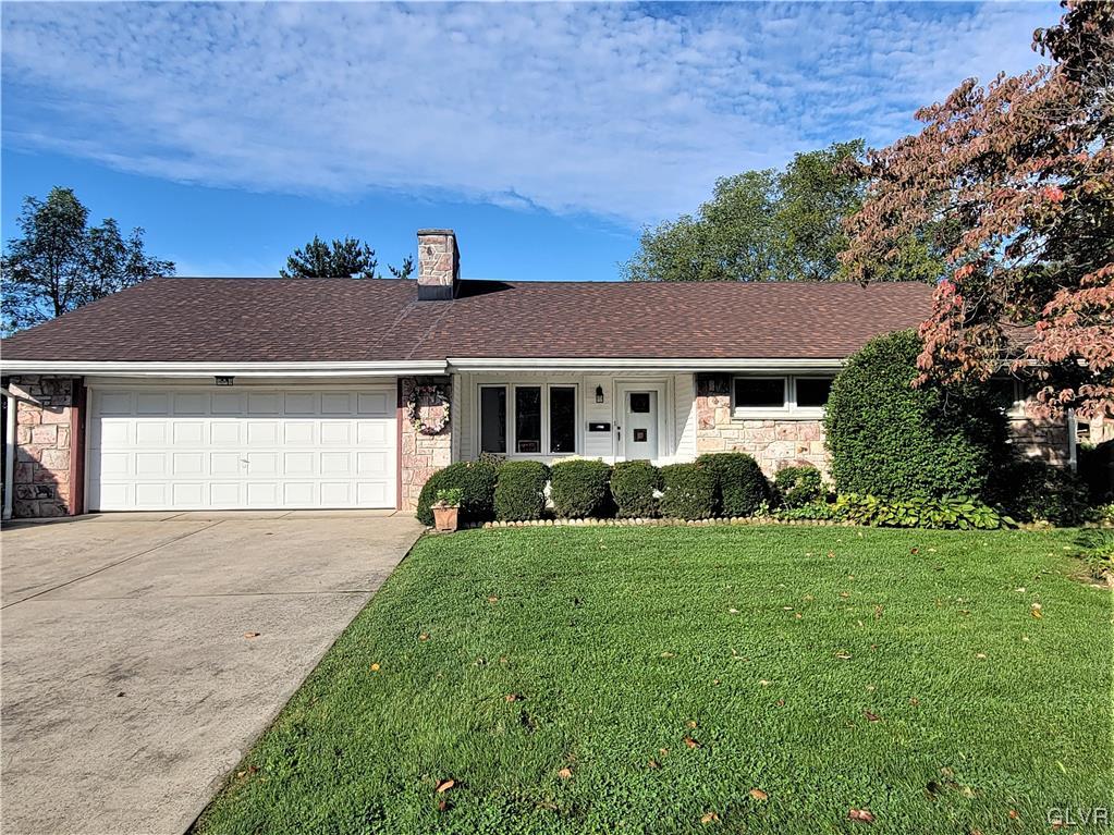 3033 South 4Th Street
