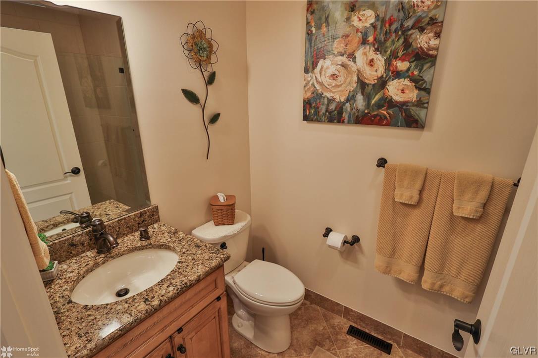 5552 BRIAR Lane