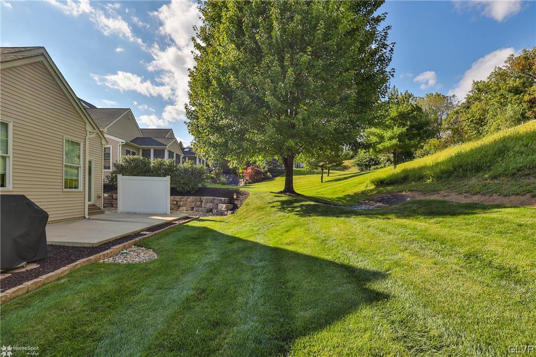 5552 BRIAR Lane