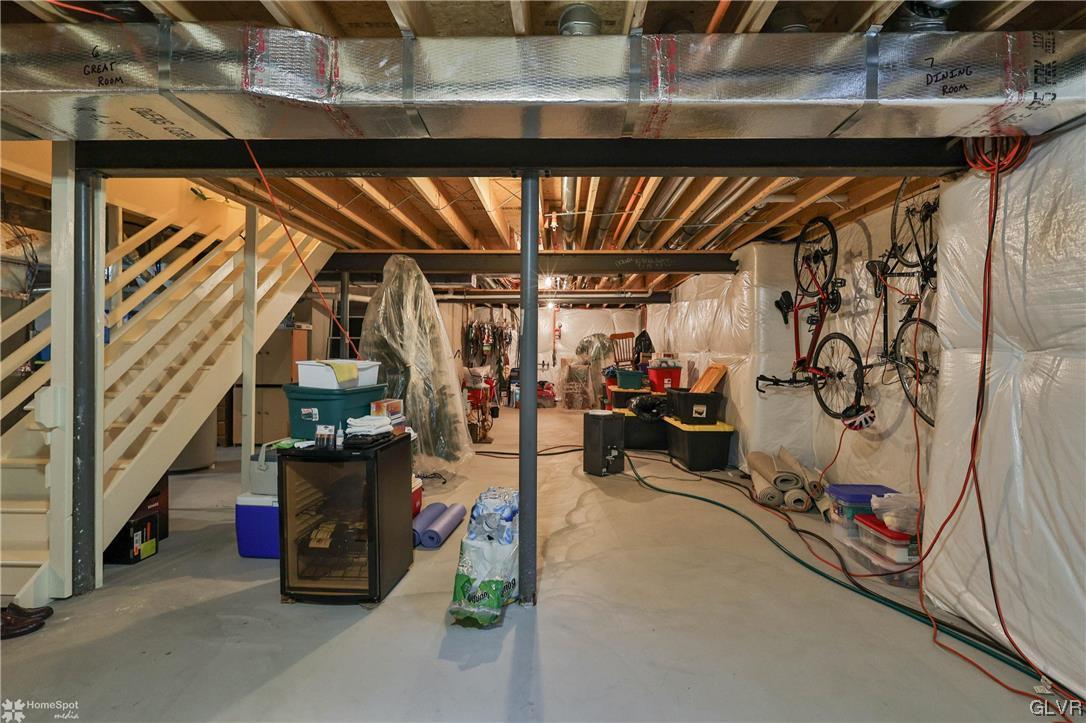 5552 BRIAR Lane