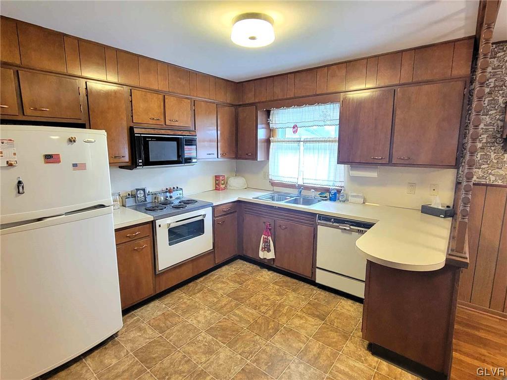 3162 Parkview Drive