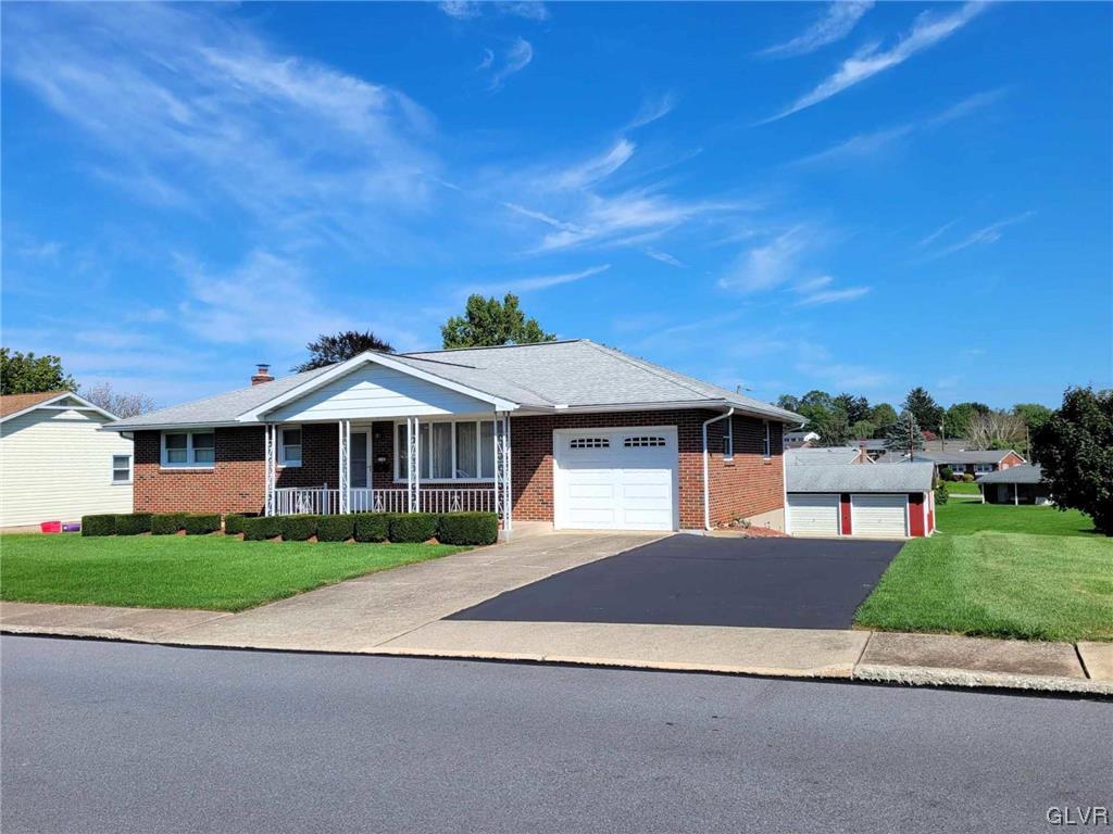 3162 Parkview Drive
